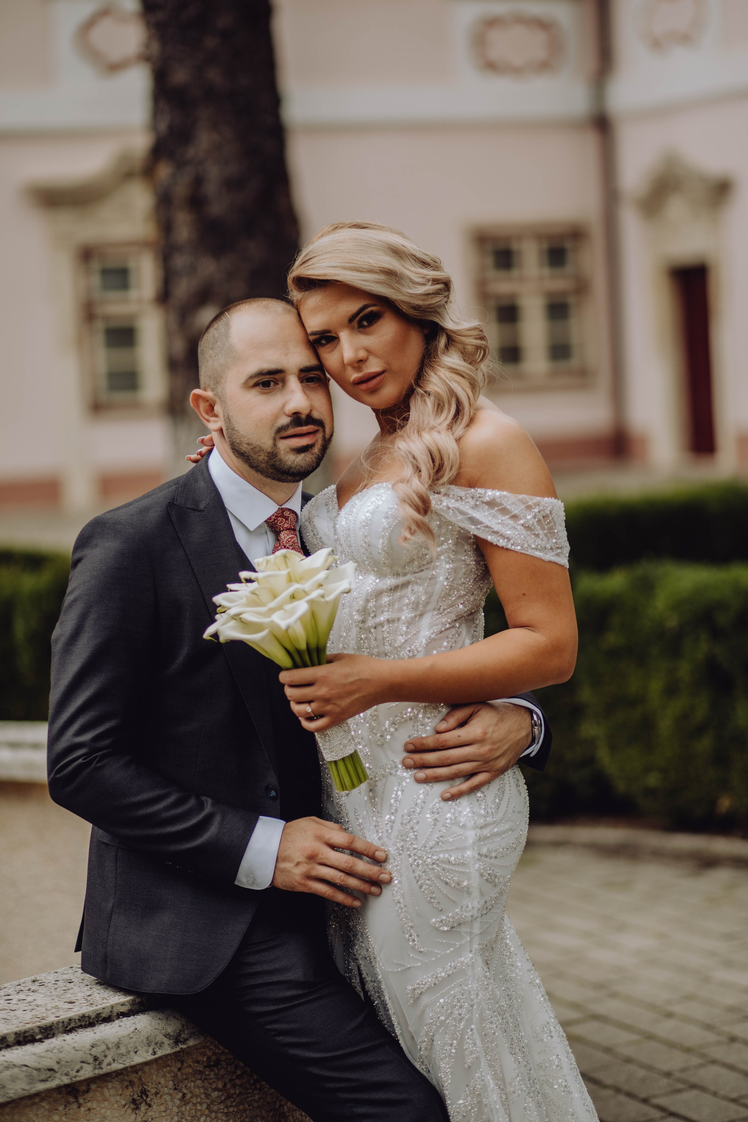 Liviu & Simona. Wedding & couple photographer from Romania Rut Vetan
