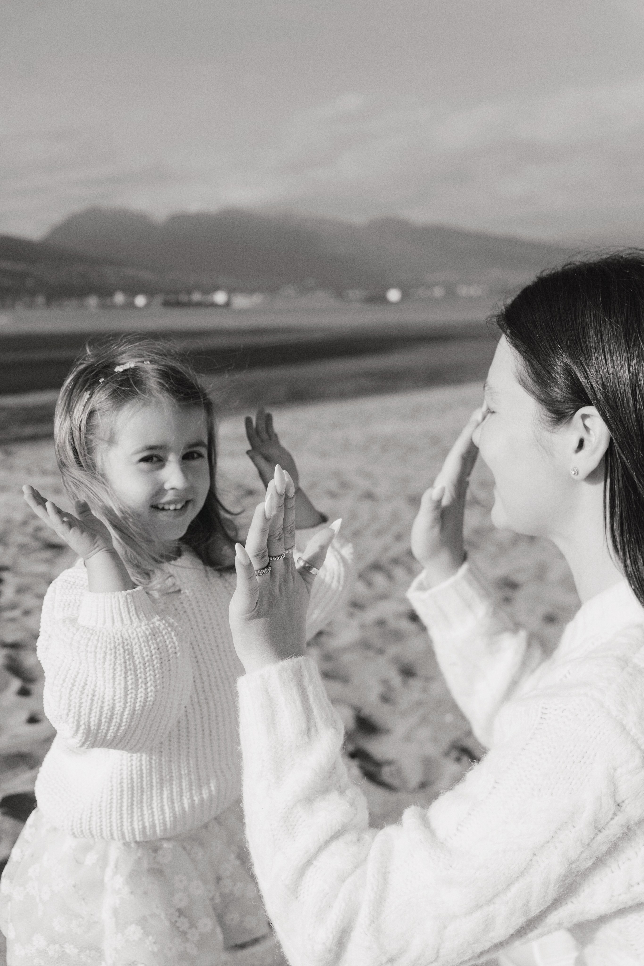 Mia & Anna. Vancouver Photographer | Catherine Vashchenko