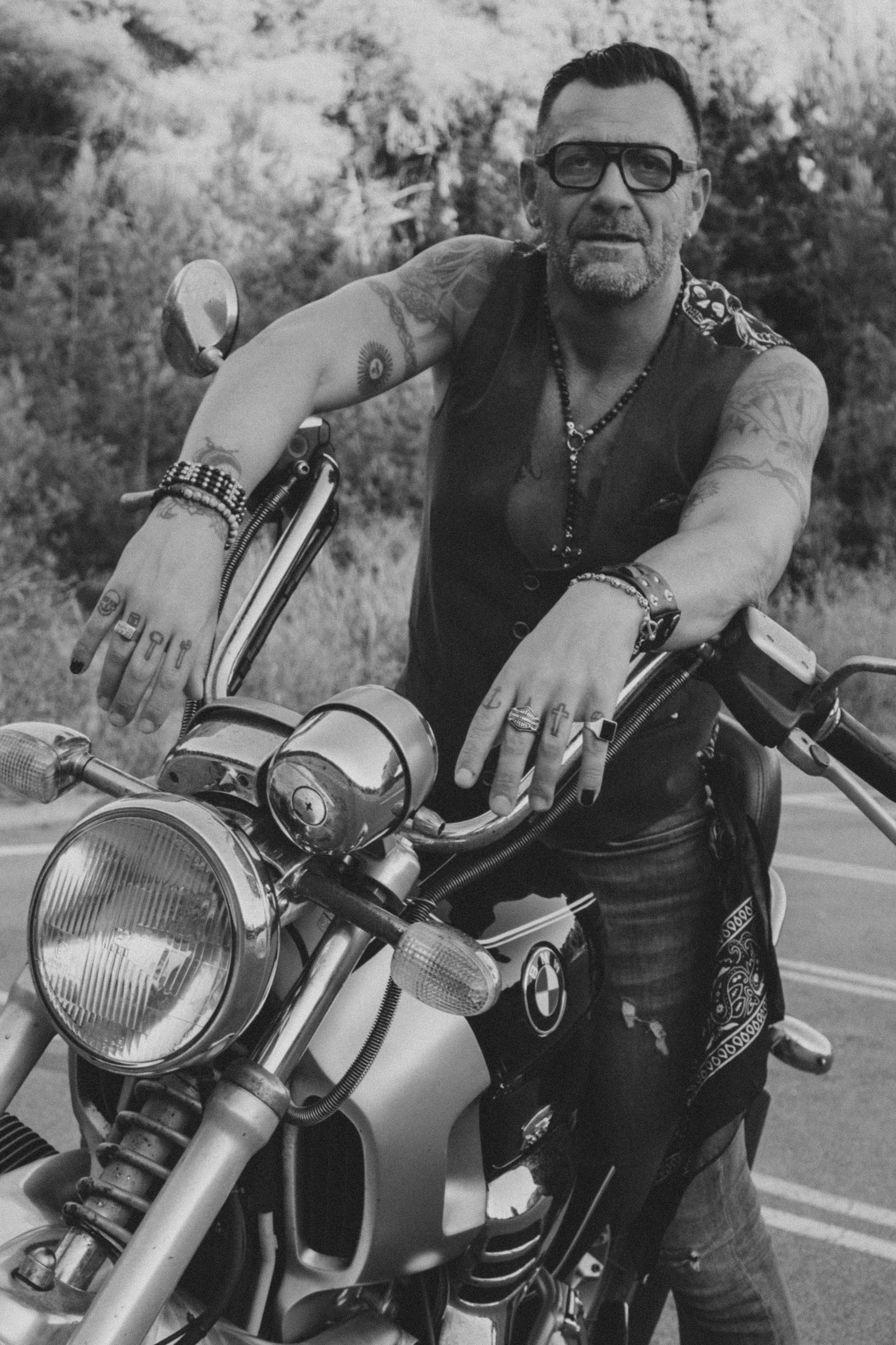 Фотосессия пары на мотоцикле. Профессиональная фотосъемка в Калафелле — Елена Медведева