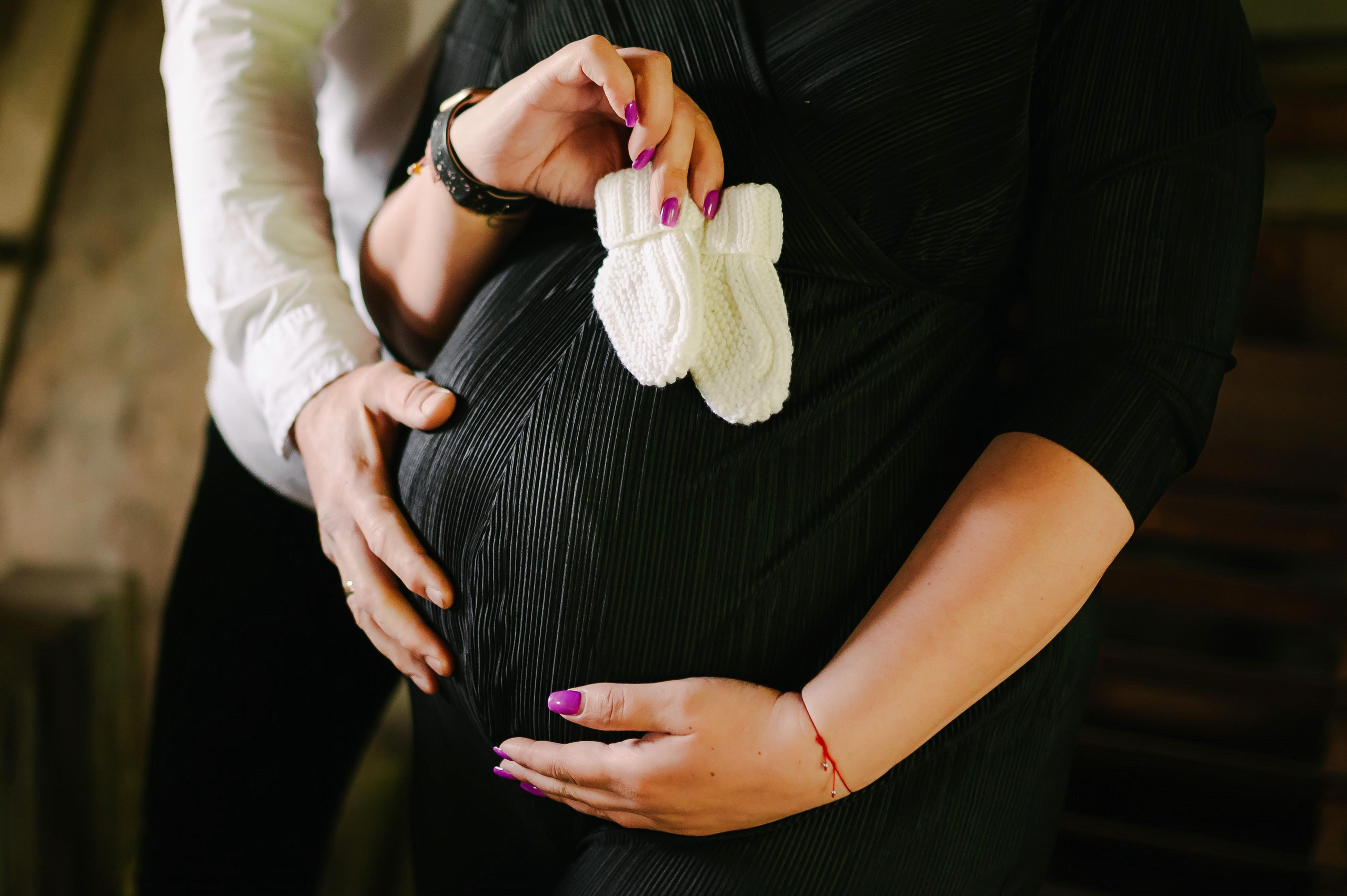 Aidos nėščioji fotosesija. Rokas Baranauskas fotografija