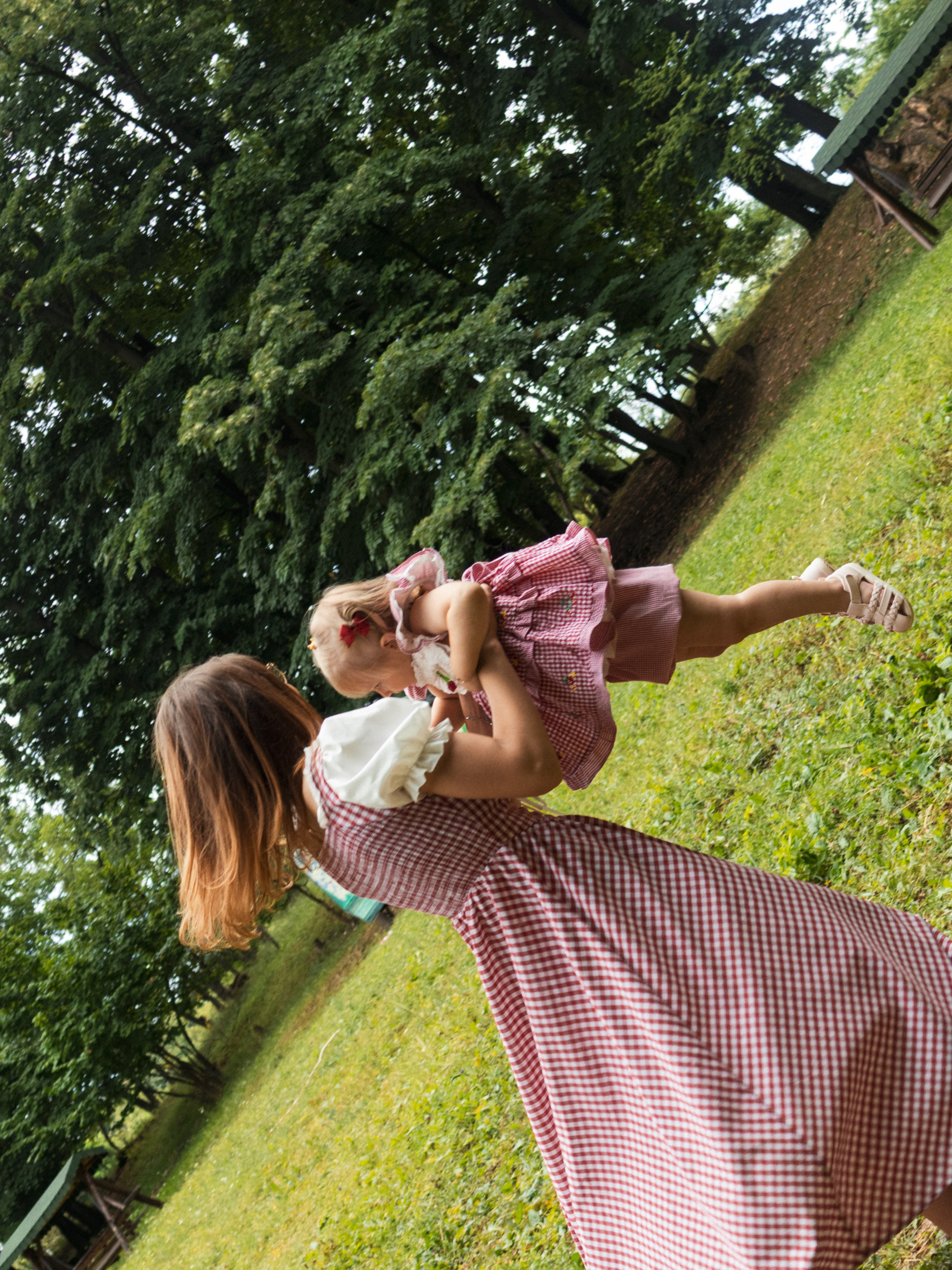 Family Session — Farm with Ponies