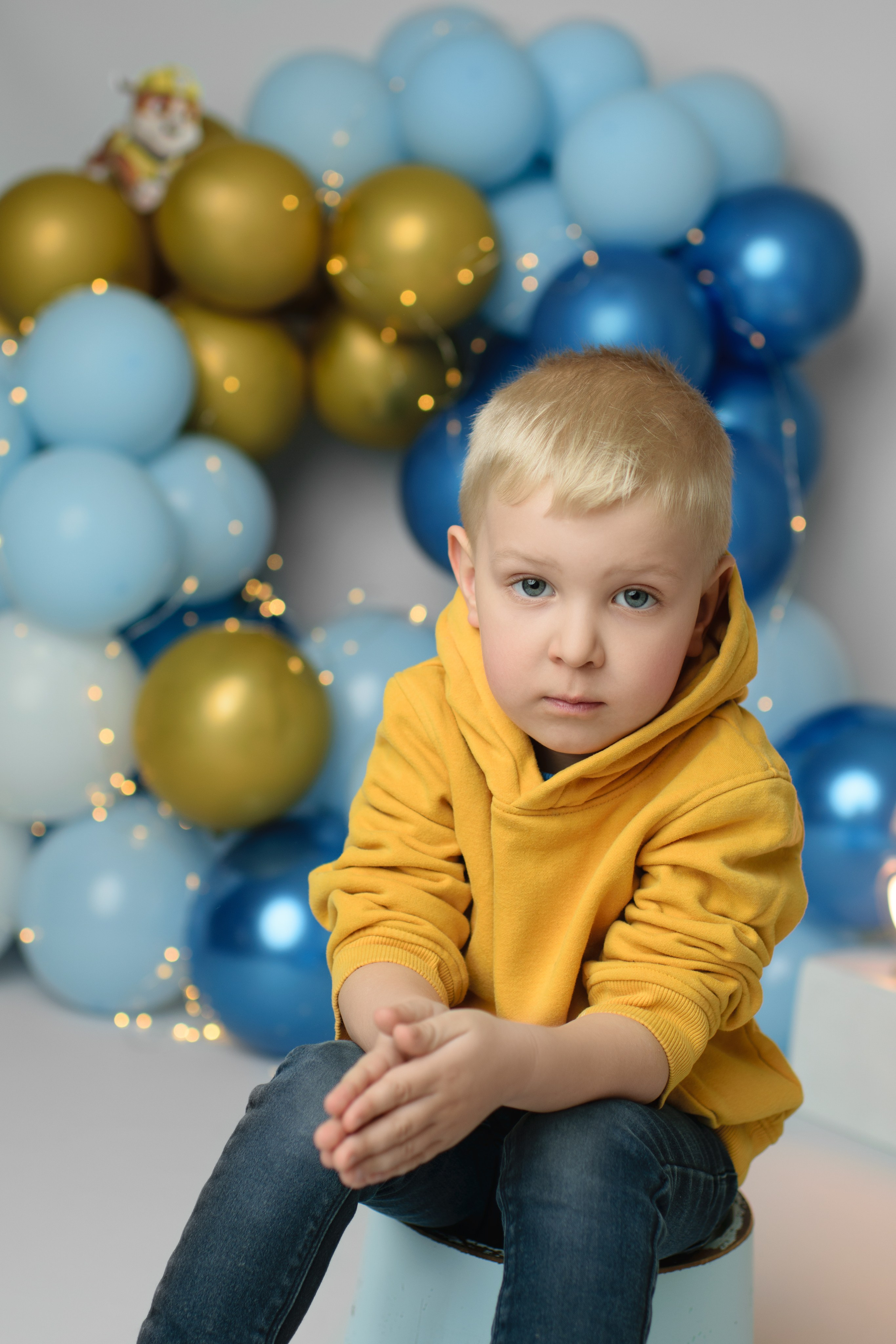 Cake Smash Fotoshooting zum ersten, zweiten Geburtstag. Neugeborene, Baby Fotografin in Düren (NRW) - Vitalina Unruh