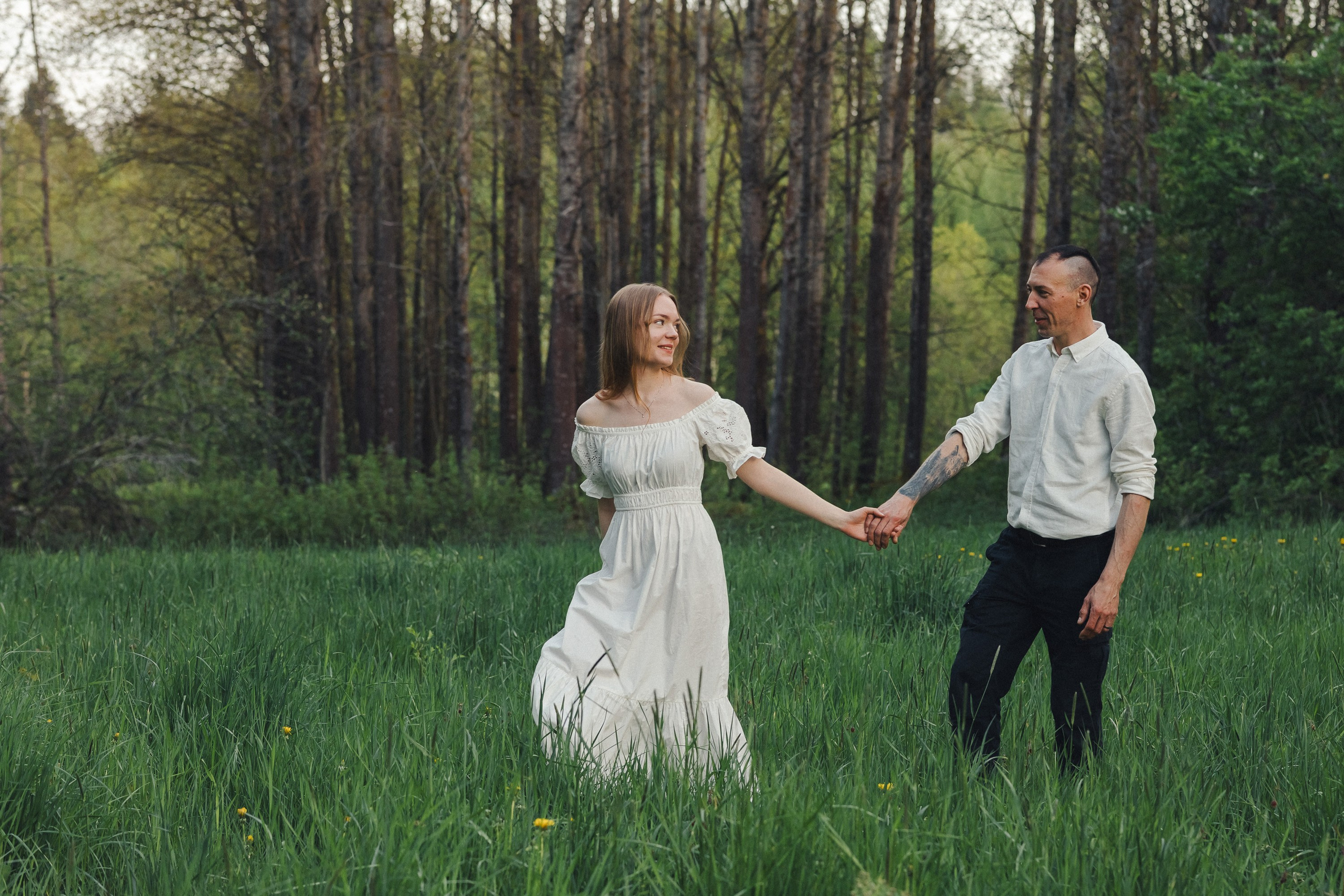 Haluan lahjaksi perhekuvauksen!. Valokuvaaja Lahti, Helsinki Elena Salonen