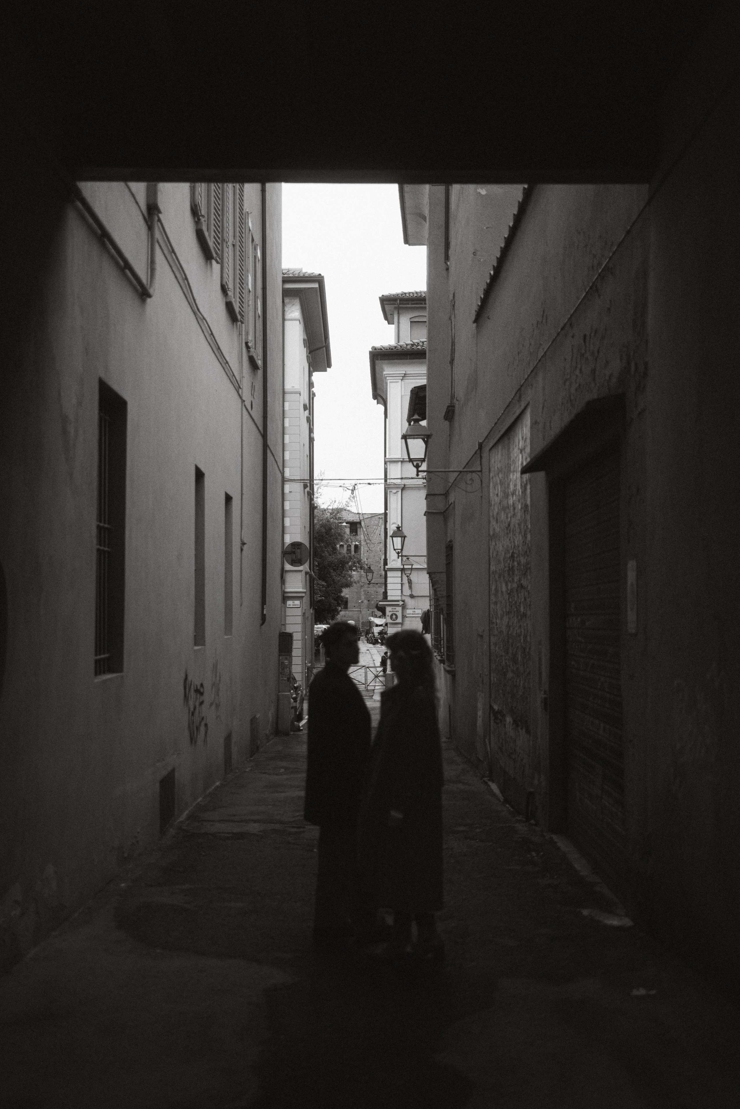 Cinematic Photowalk - Lorenzo & Emmi. Fotografo a Bologna Martina Barbieri