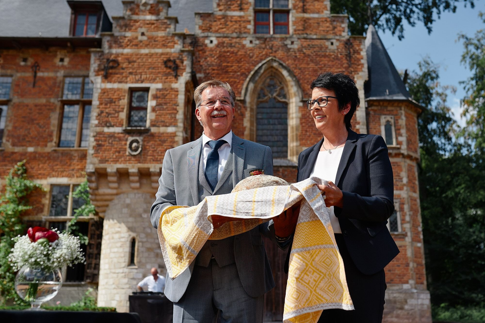 Wedding at Groot-Bijgaarden Castle, Brussels — Destination Wedding Photography Belgium. Bella Vita Weddings — Wedding Photography in Dubai & Destination