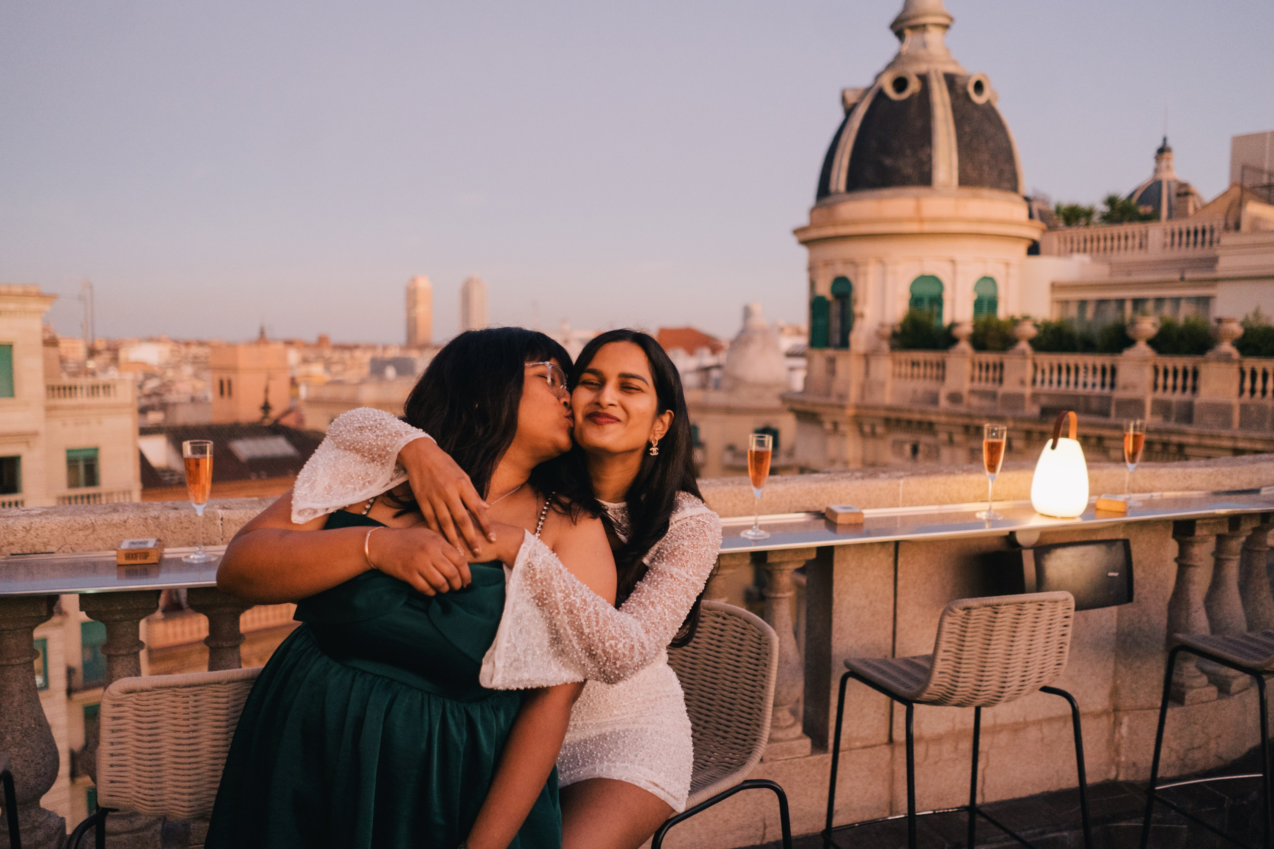 Girls in BCN. Photographer Kristina Dorina