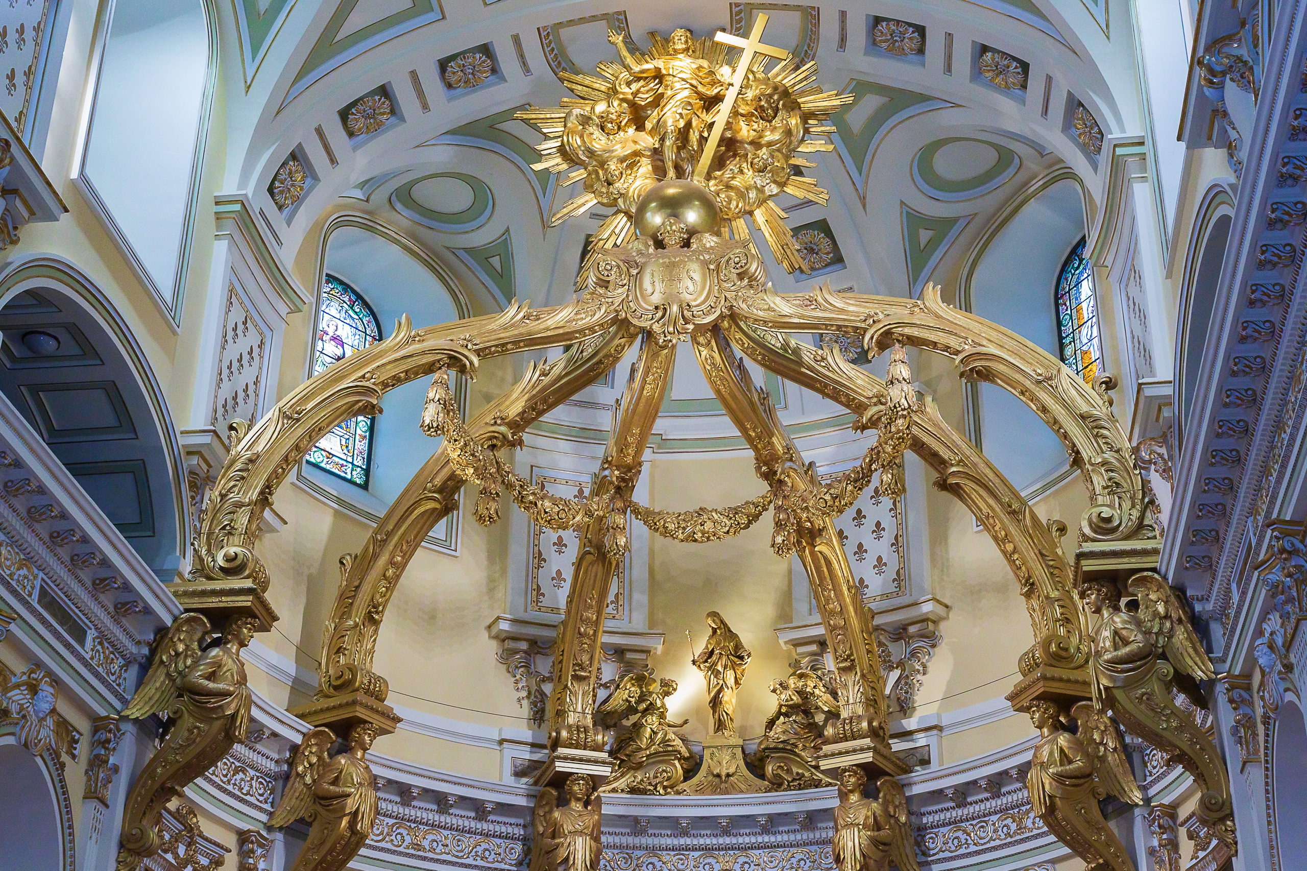 Sainte Anne de Beaupre et Quebec. Studioplaza8