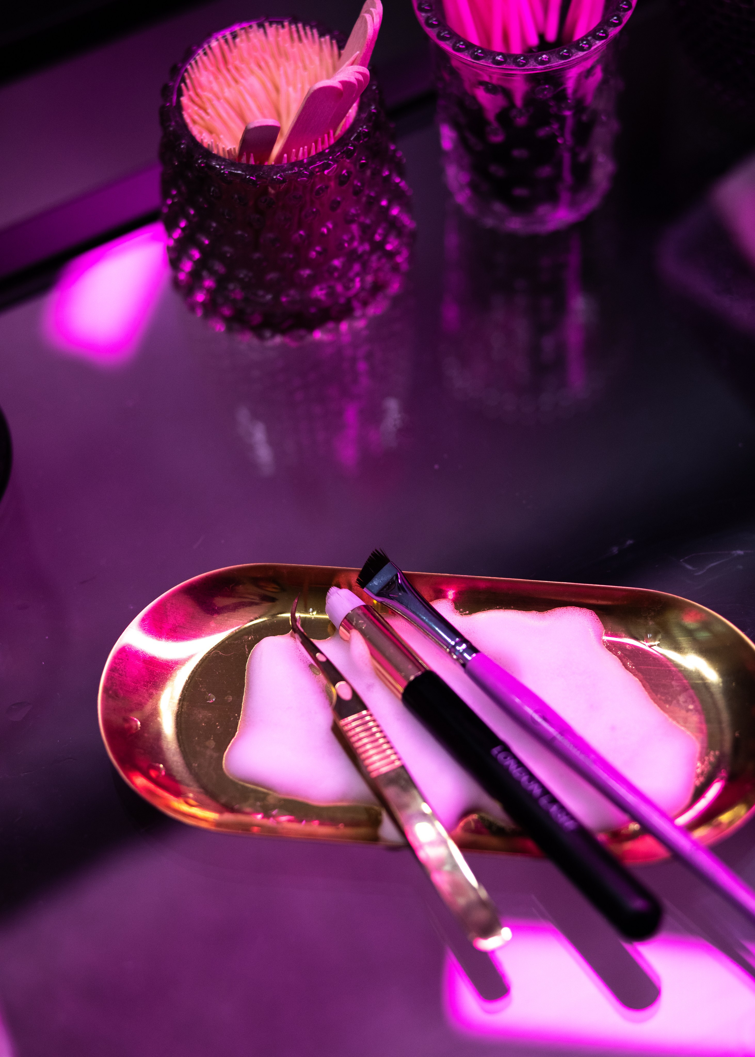 G-spot CPH (beauty salon). Professional wedding photographer in Copenhagen, Denmark — Julia Byron