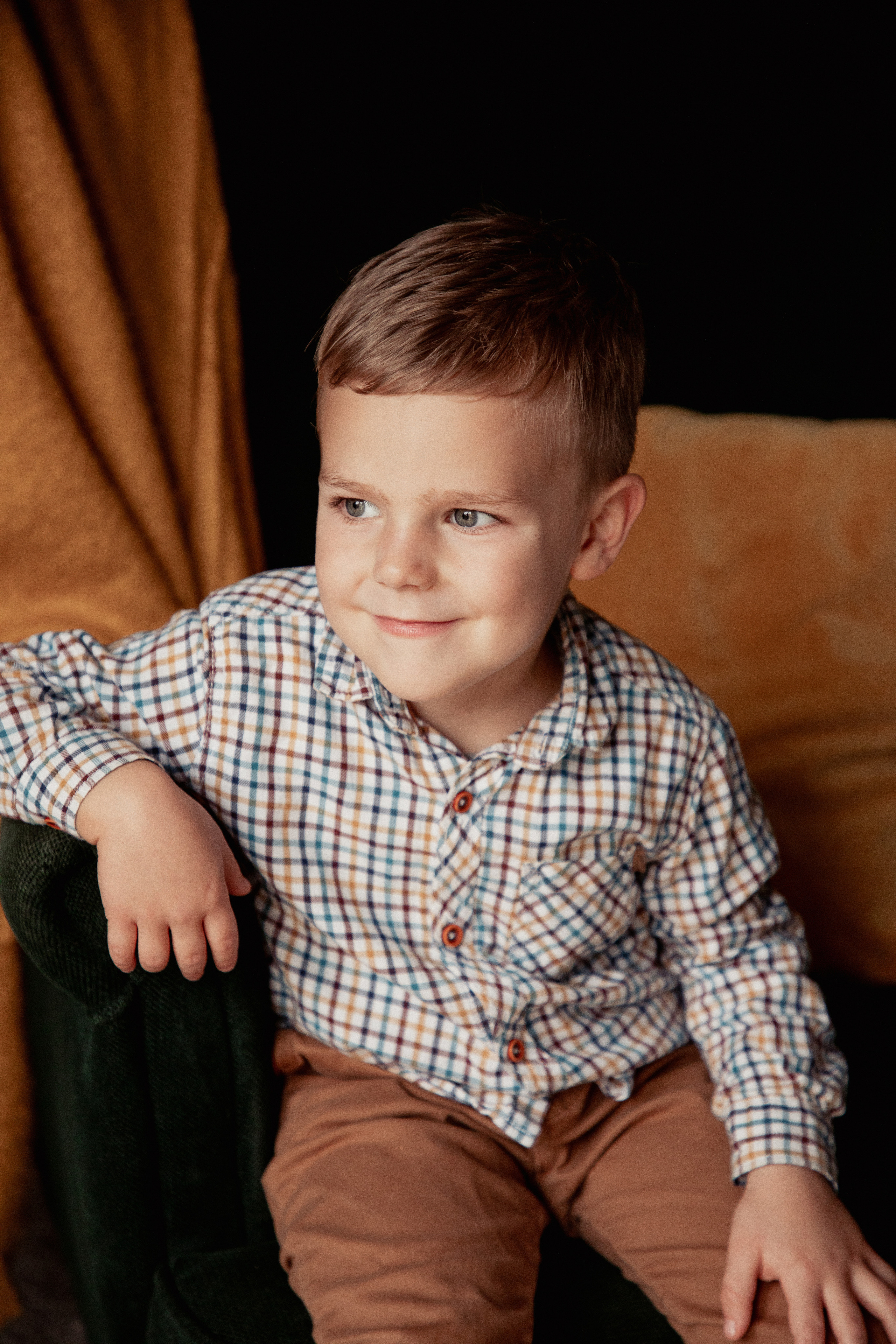 PORTRAIT|FAMILY|CHILDREN|BRAND PHOTOGRAPHER UK, CAMBRIDGESHIRE