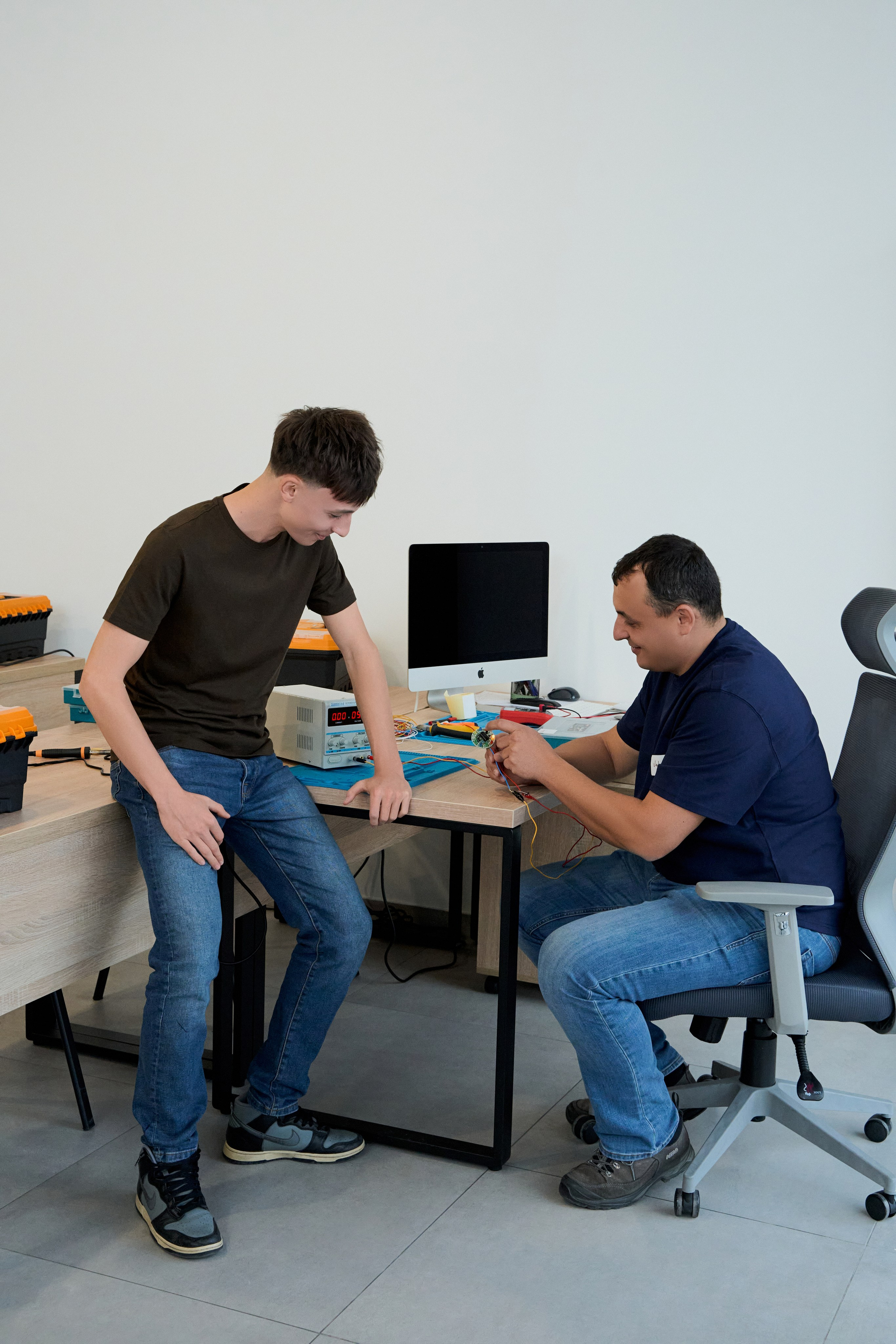 Minivolt. Привет