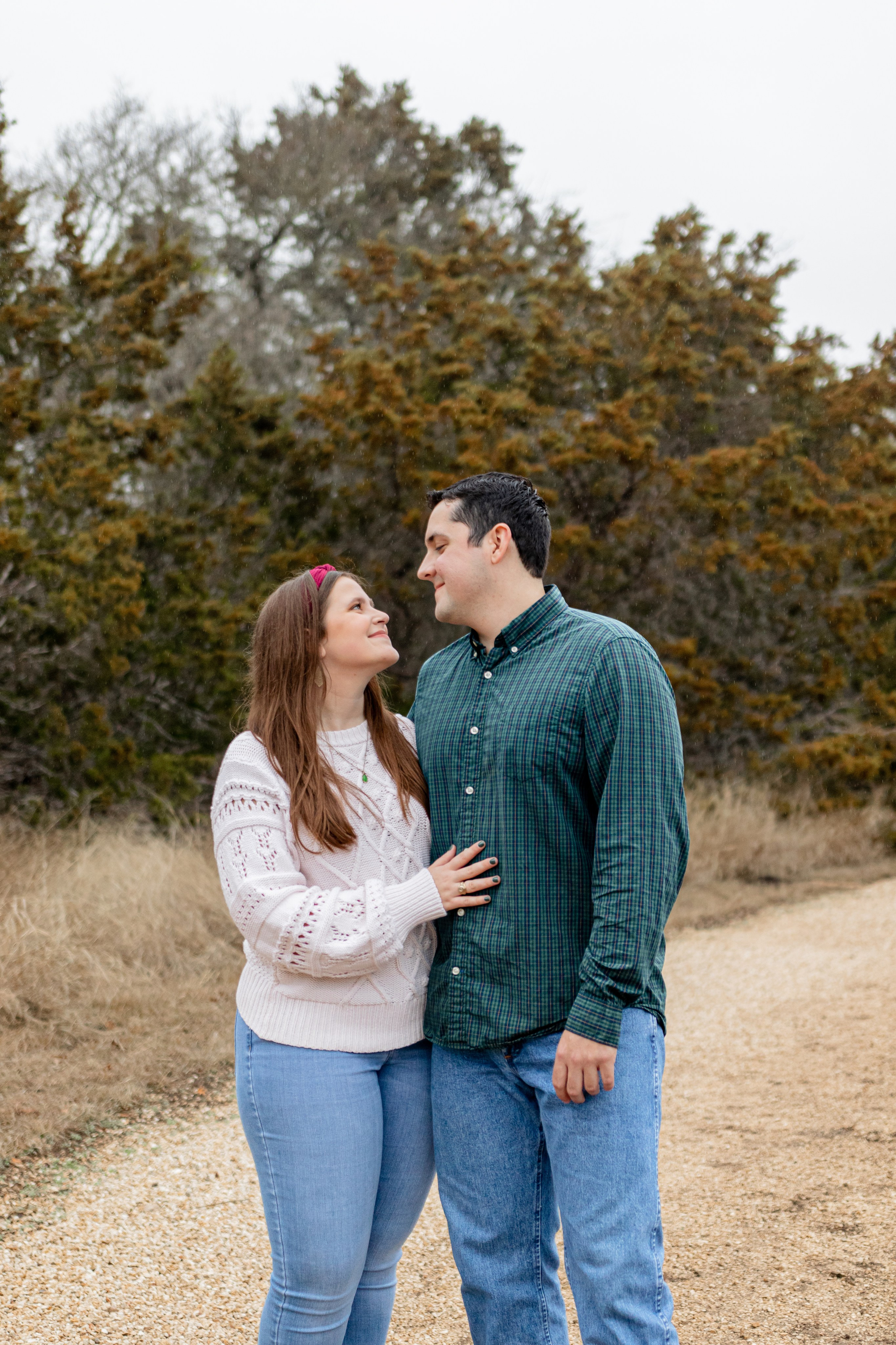 Haley and Aaron’s engagement photoshoot at Garey Park in Austin