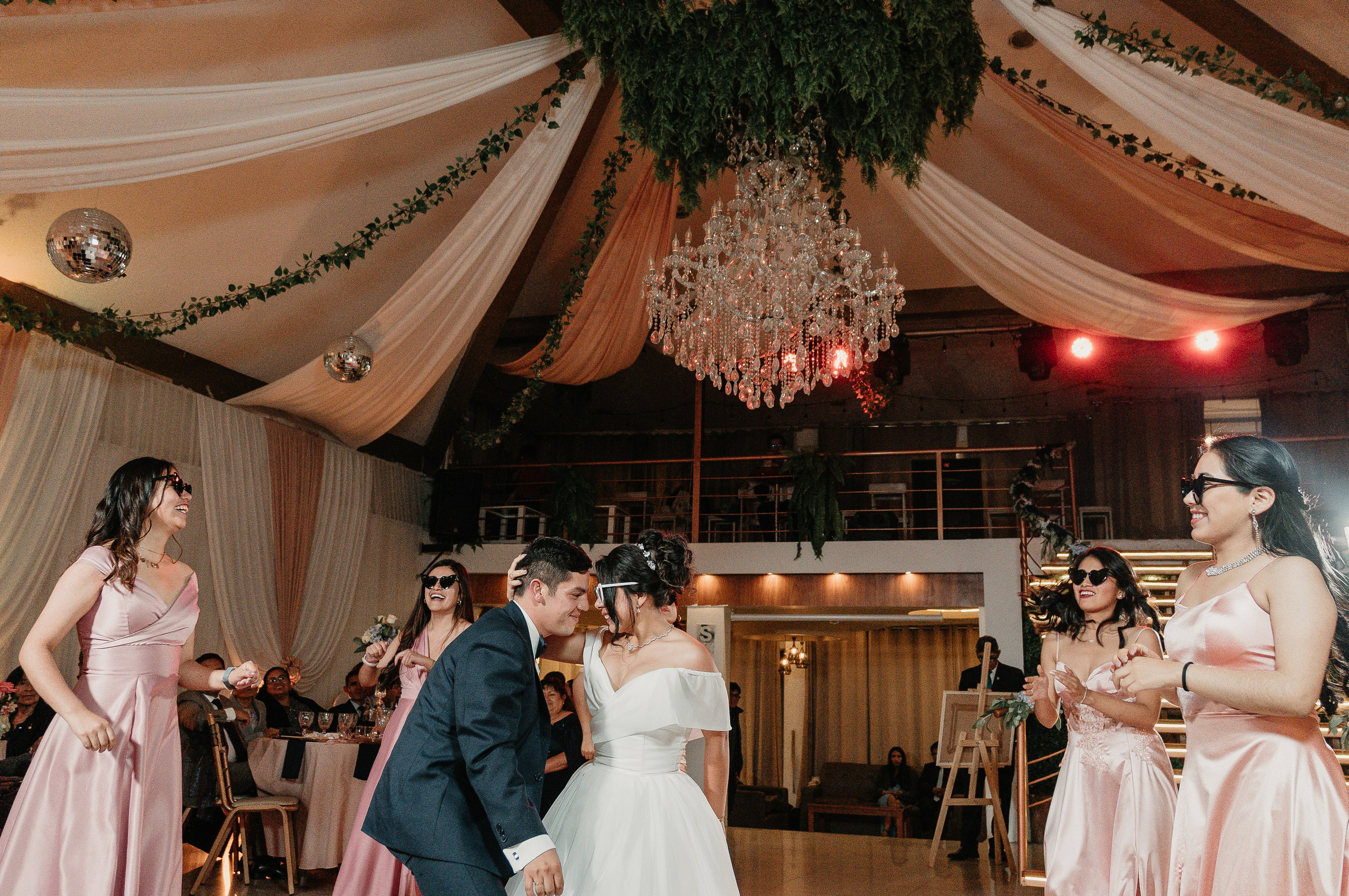 ALEJANDRA + RODRIGO BODA RELIGIOSA. Studio KVTA | Fotografía y Video de Bodas en Arequipa