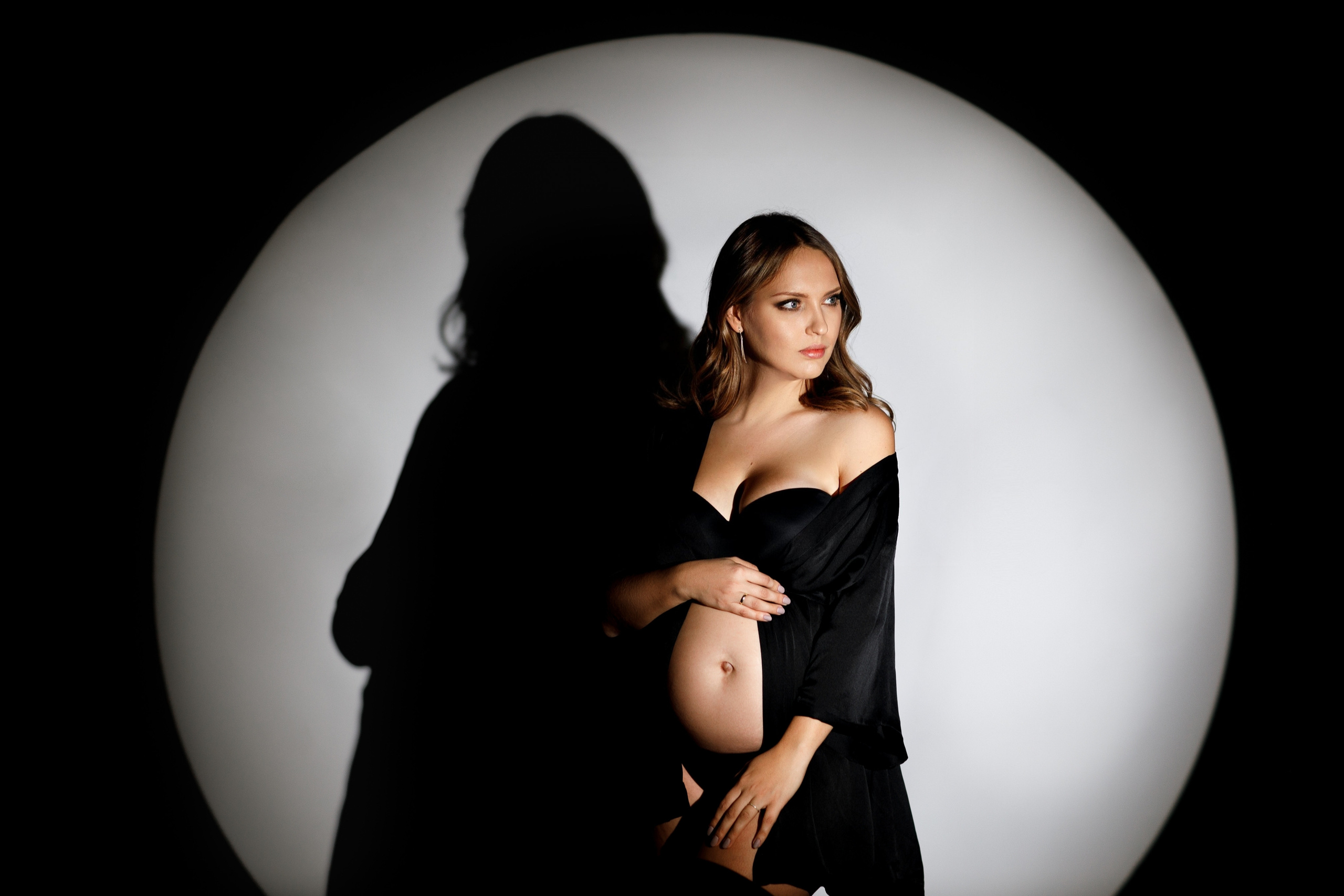 Alt- Schwangerschaftsfotografie im Studio in Villingen-Schwenningen