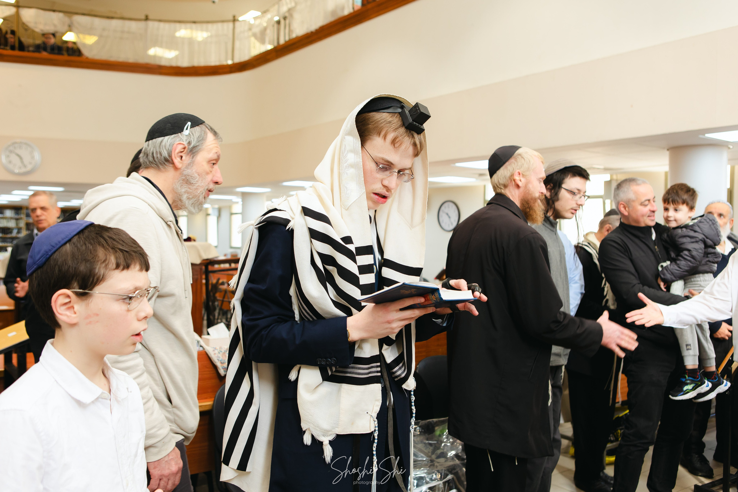 BRIT TWINS. Https://shi-photo.com/