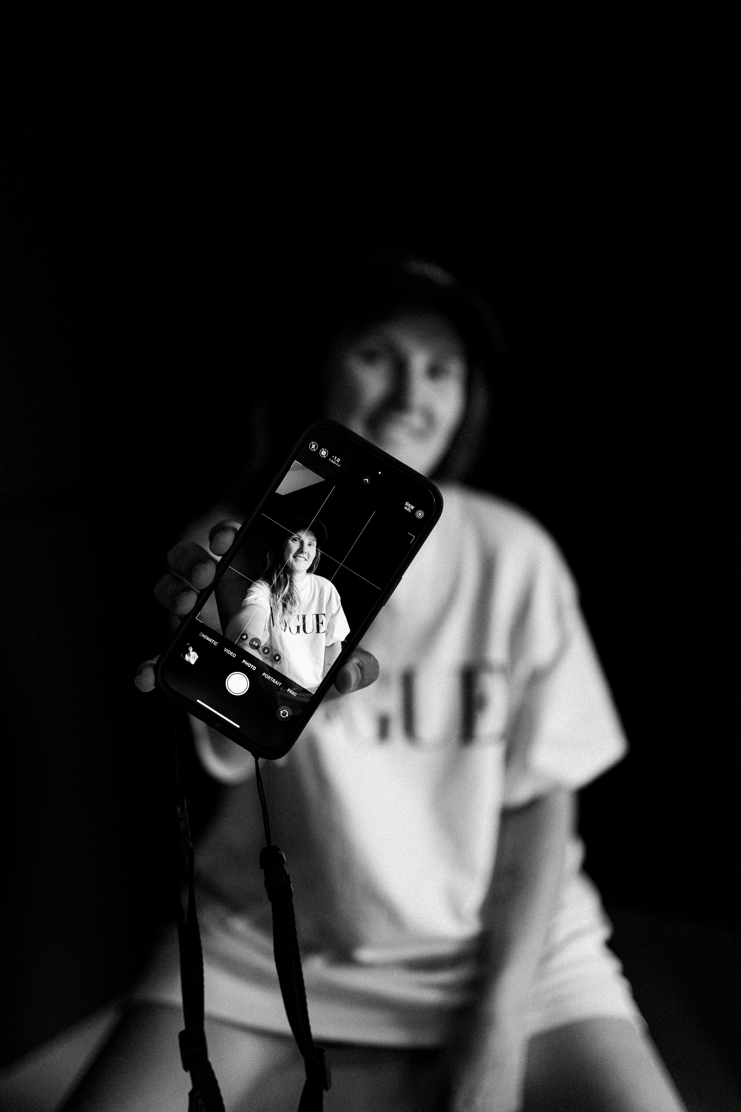 L. Rawnoir- Portrait photography by Daria Paliy.Timeless black&white portraits of women in NYC area