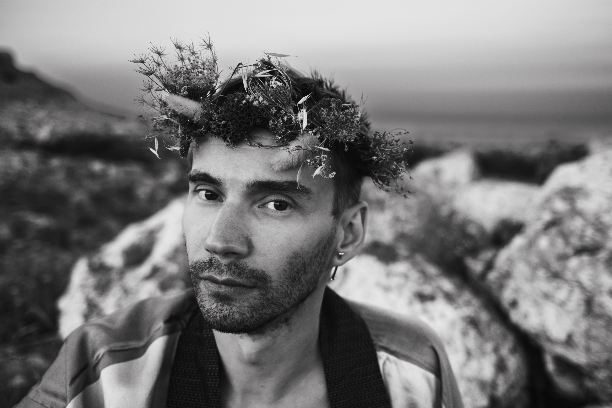 Denis in the field. Professional Photographer in Berlin — Portraits, Love Story, Events, F