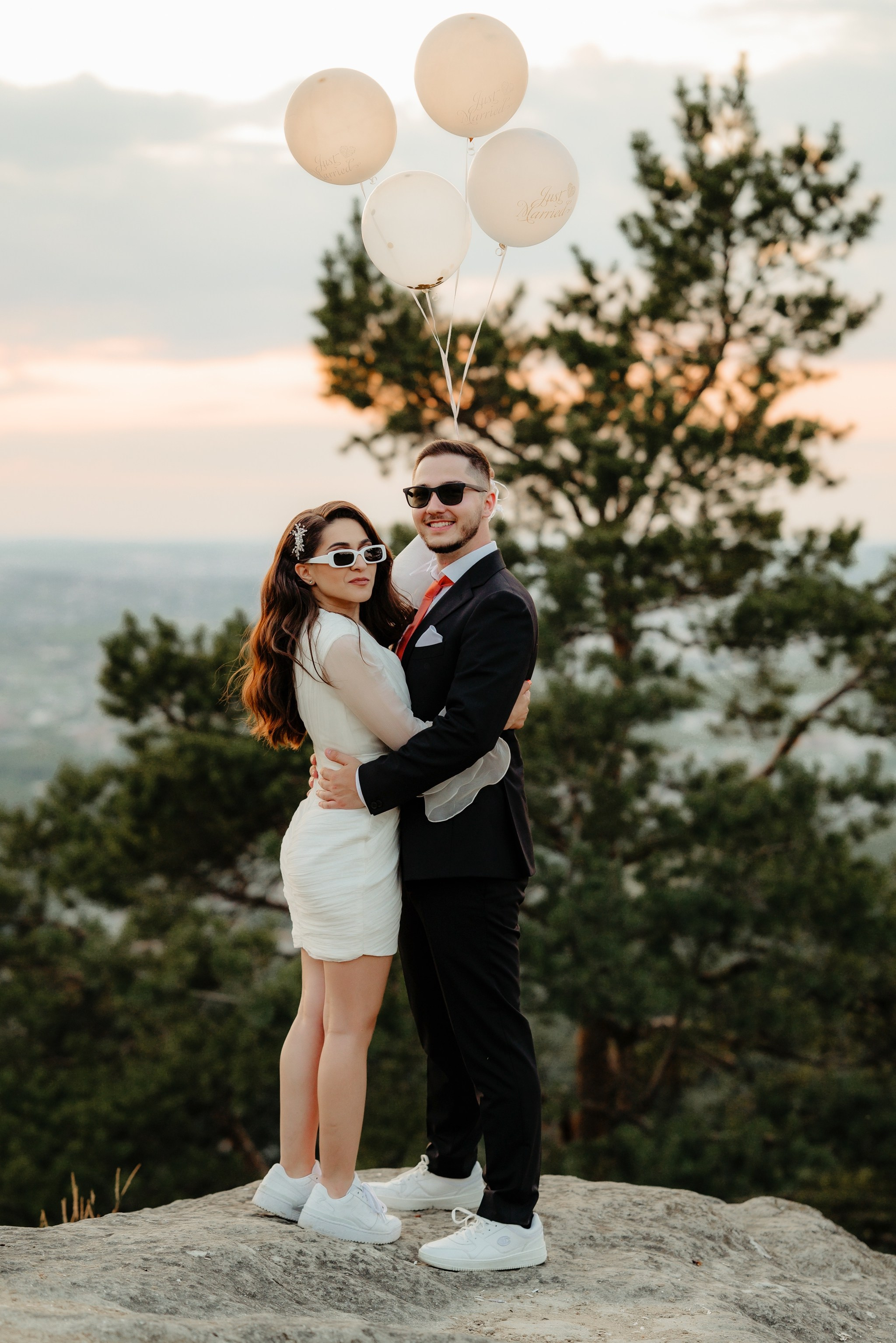 Sedinta foto la cununia civila. Proud Vision Weddings | Wedding Photography & Film — Servicii profesionale Foto Video Nunta Iasi