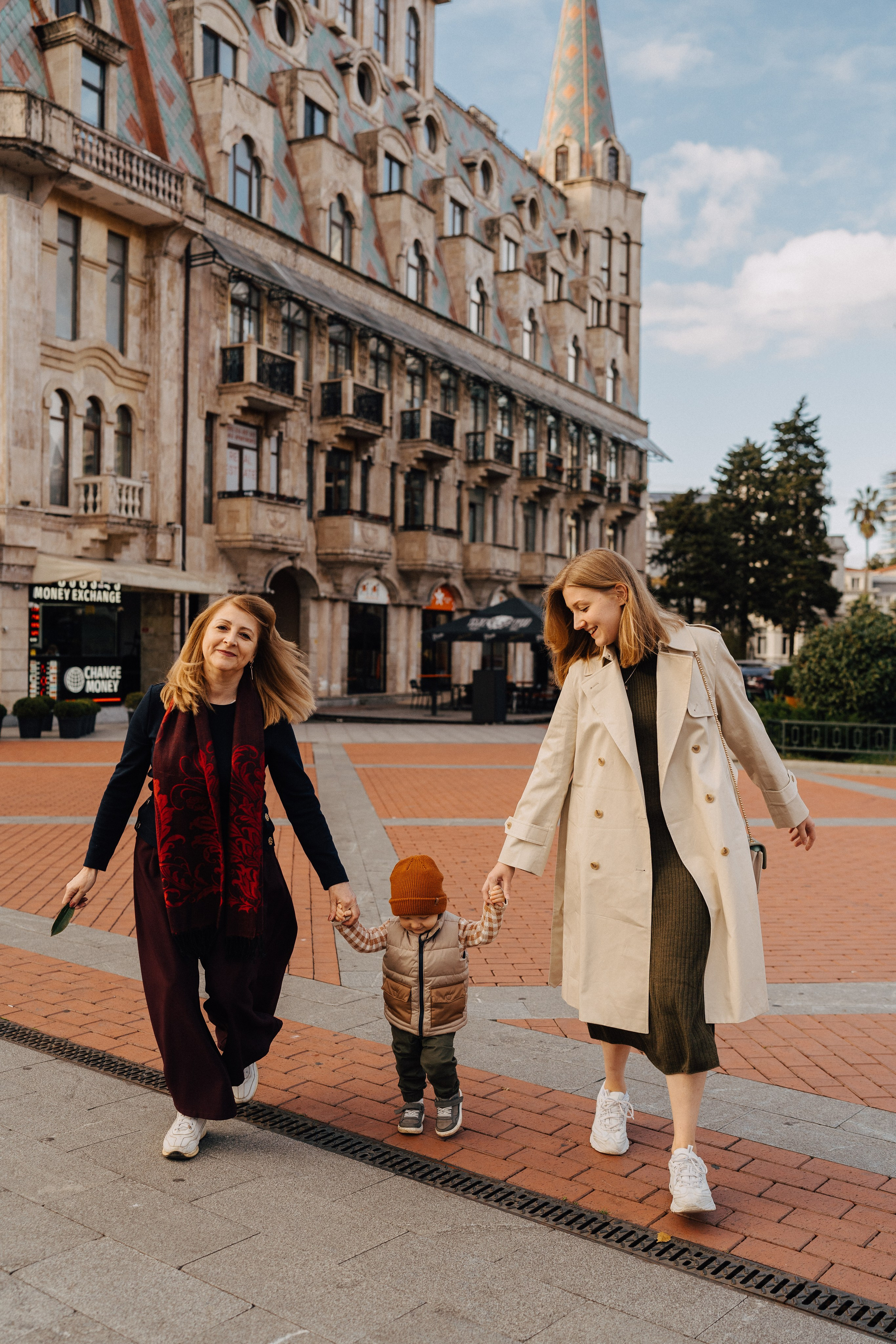 Семейная фотосессия в Батуми. Портретный и свадебный фотограф в Батуми Валерия Азаренко