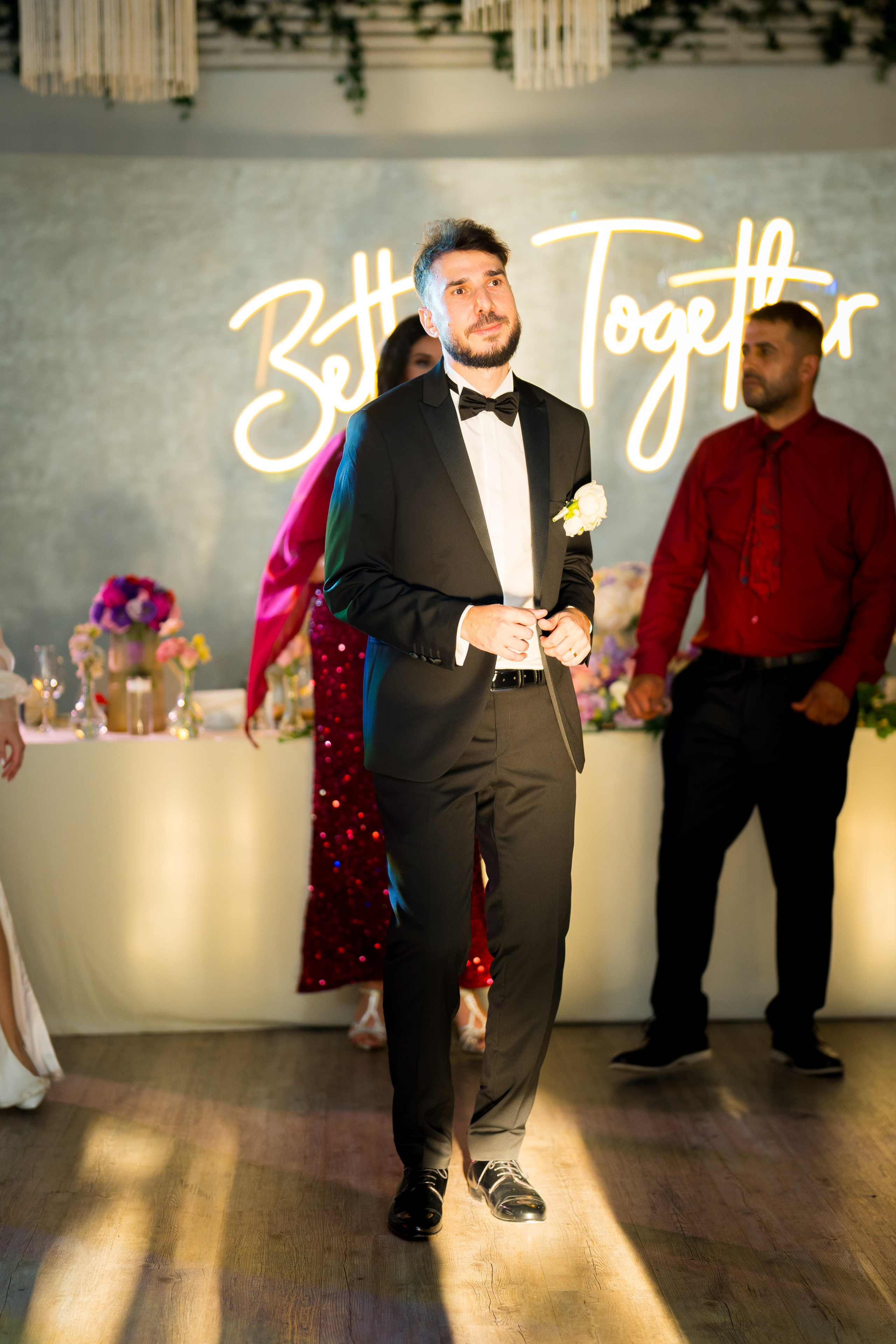 PARTY. Gabriel Florea — Fotograf nuntă București