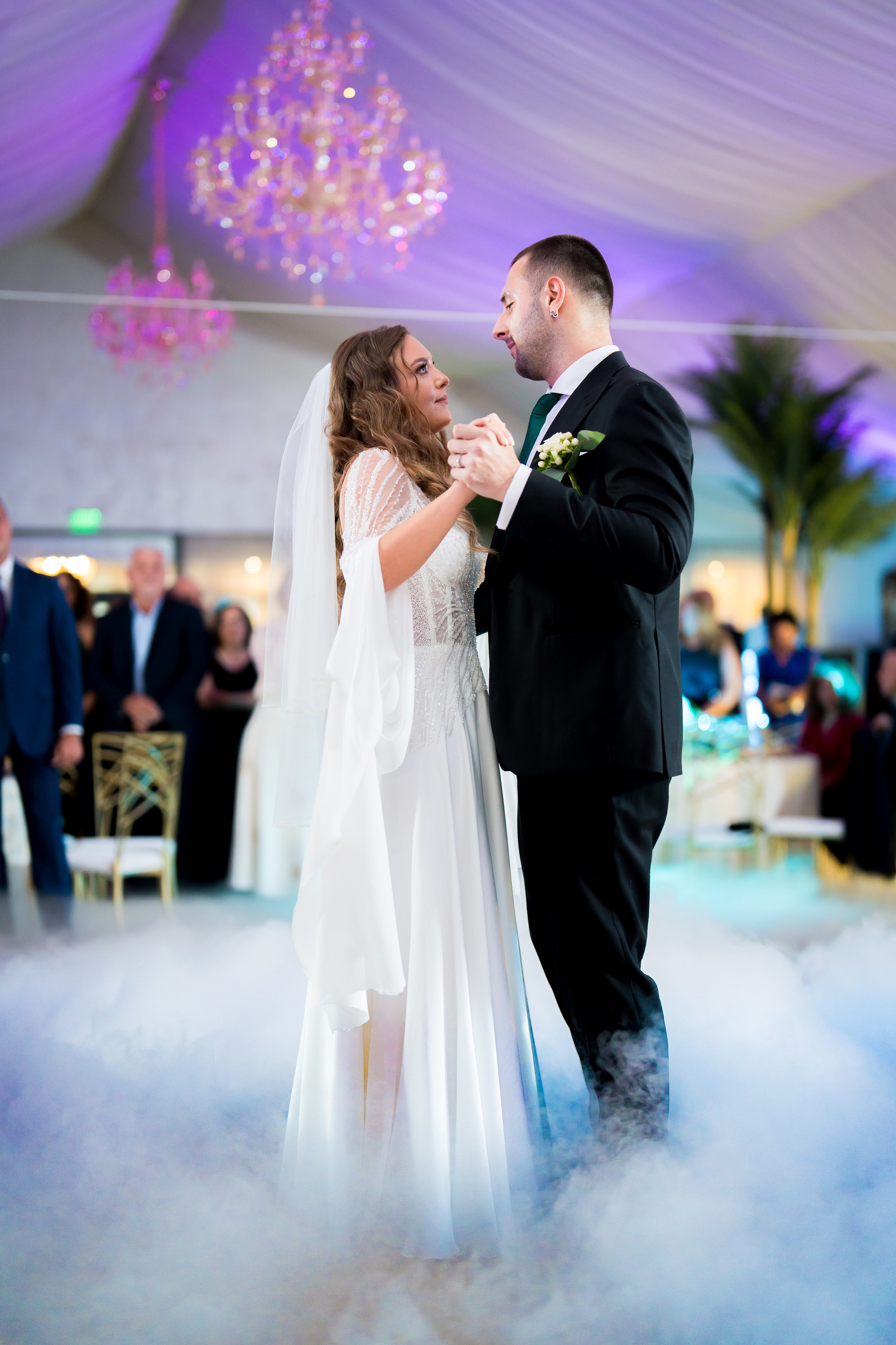 PARTY. Gabriel Florea — Fotograf nuntă București