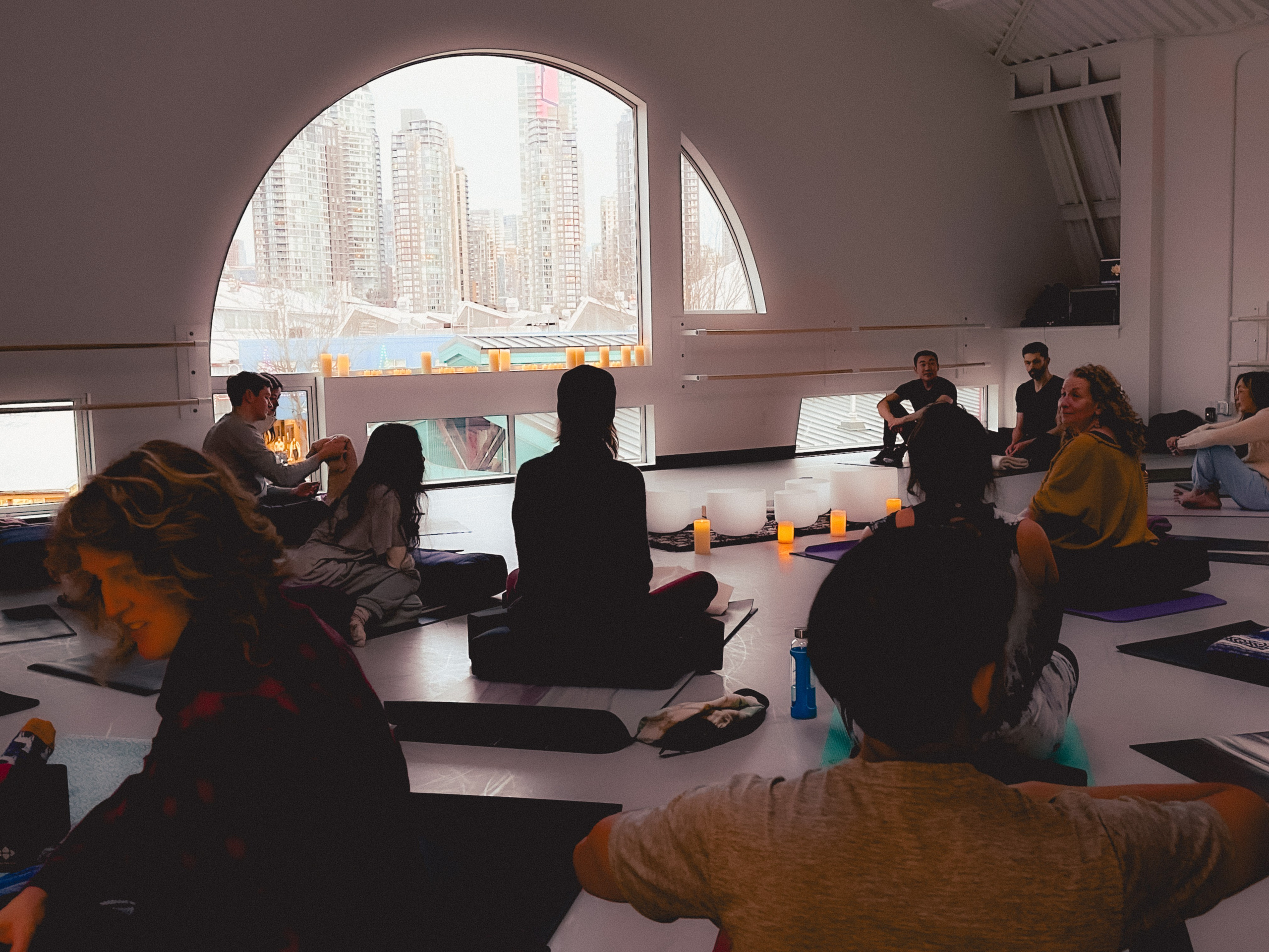 Tianne & Sound Bath. Yana Bobrova | Artistic Photography