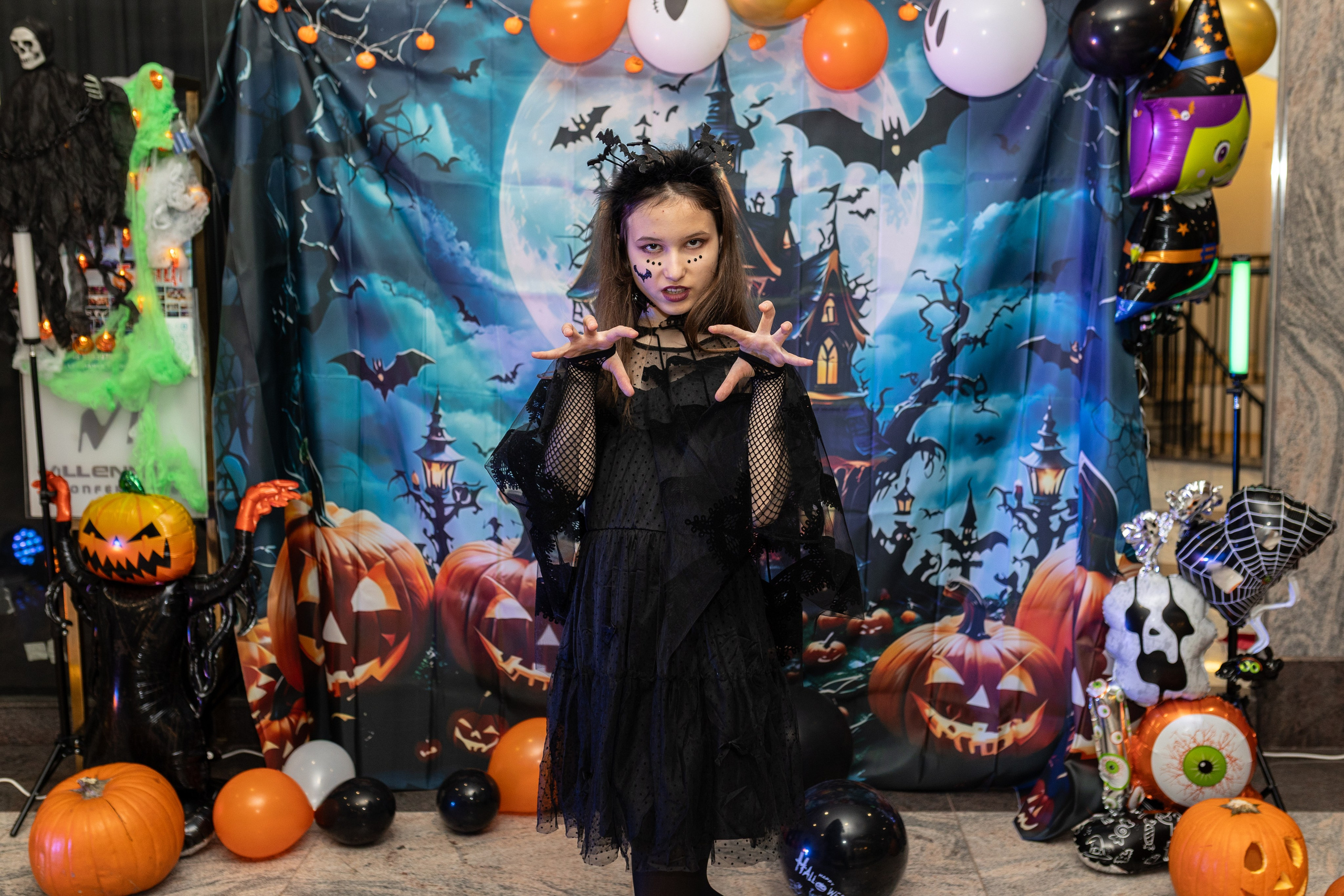 Leo dance studio Helloween 2025. Семейный и детский фотограф в Варшаве Мила Бобровская