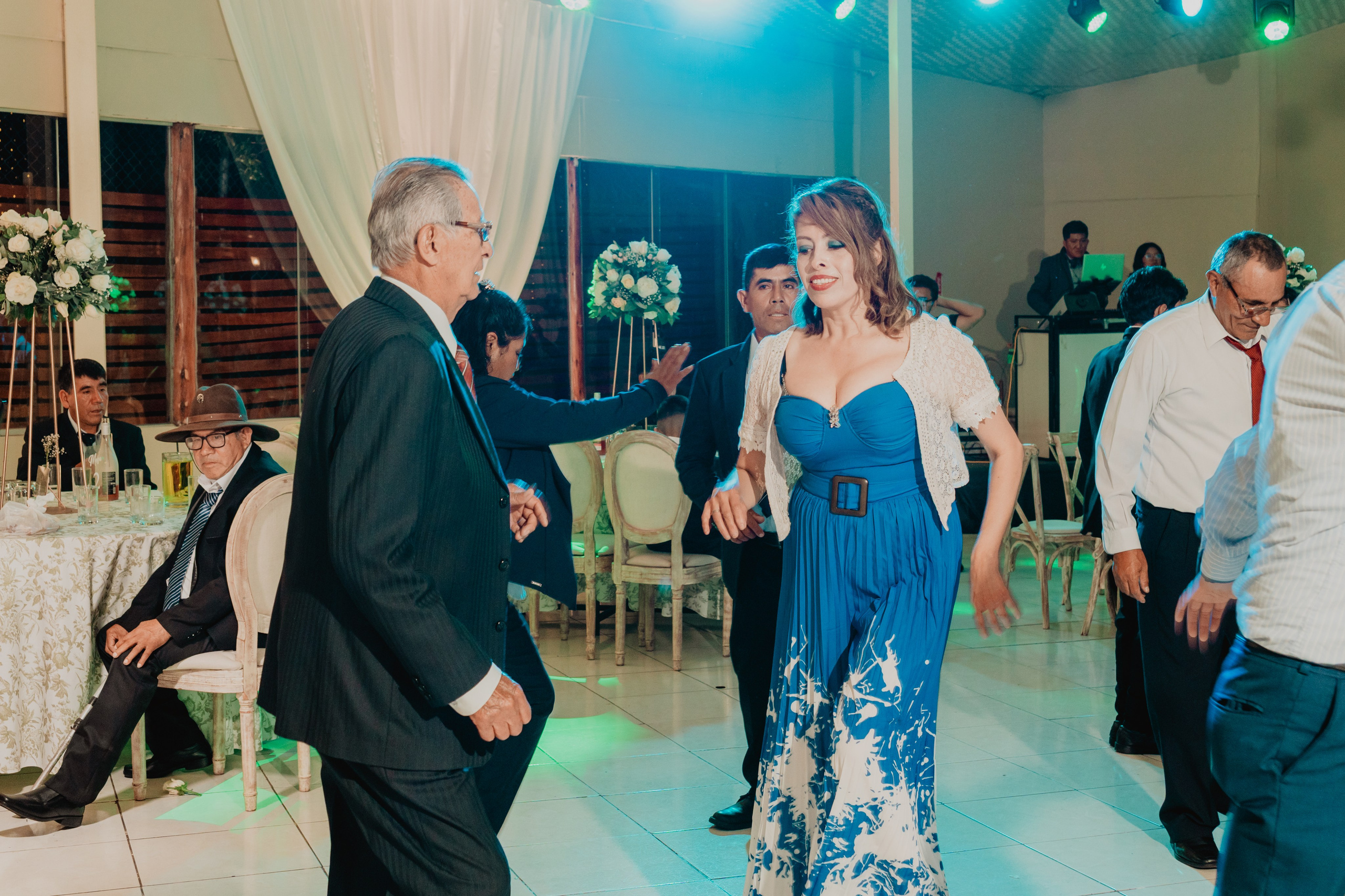 FERNANDO + MARIBEL | BODA RELIGIOSA. Studio KVTA | Fotografía y Video de Bodas en Arequipa