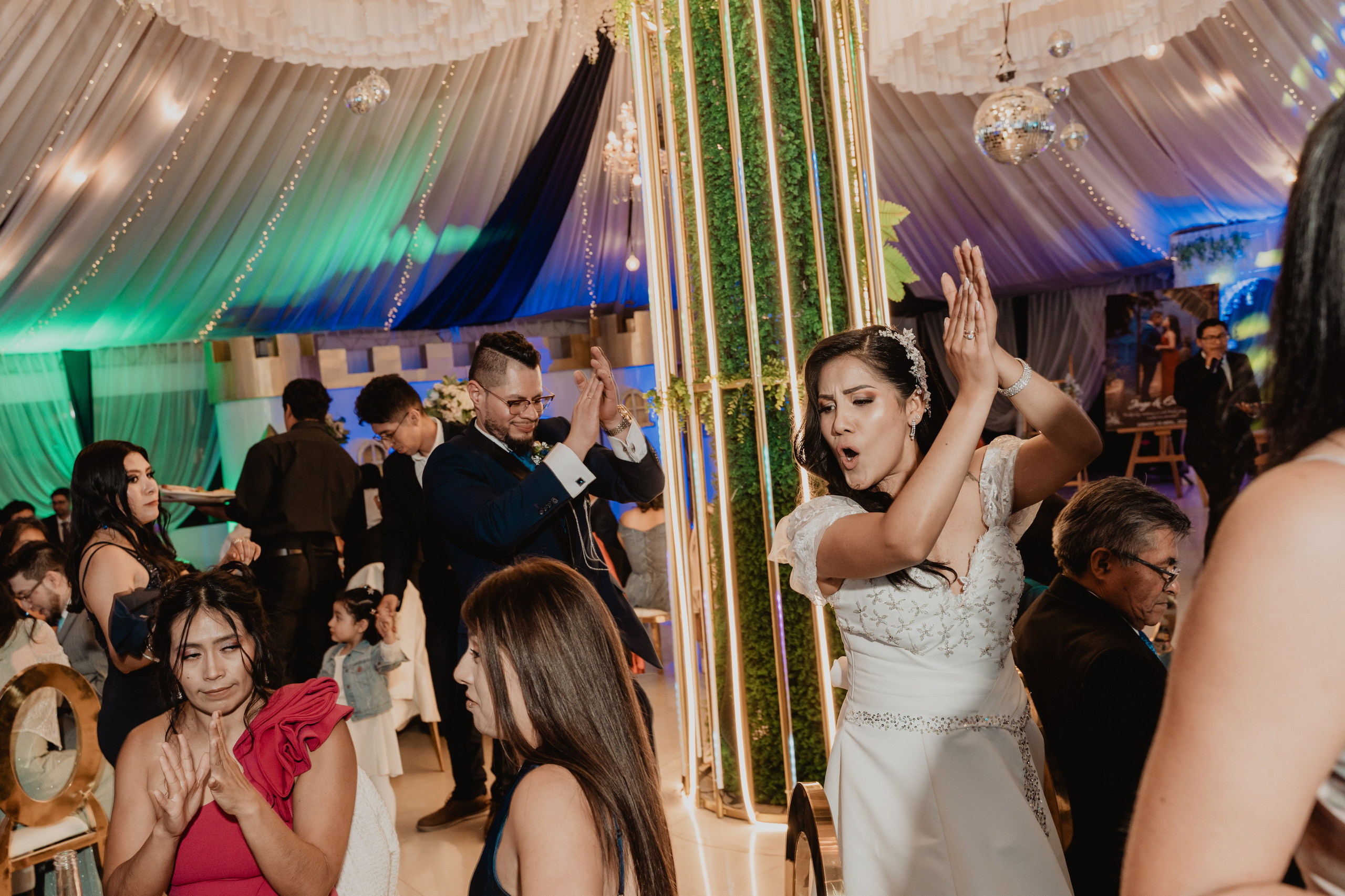 GABRIELA + JORGE | BODA CIVIL RELIGIOSA. Studio KVTA | Fotografía y Video de Bodas en Arequipa