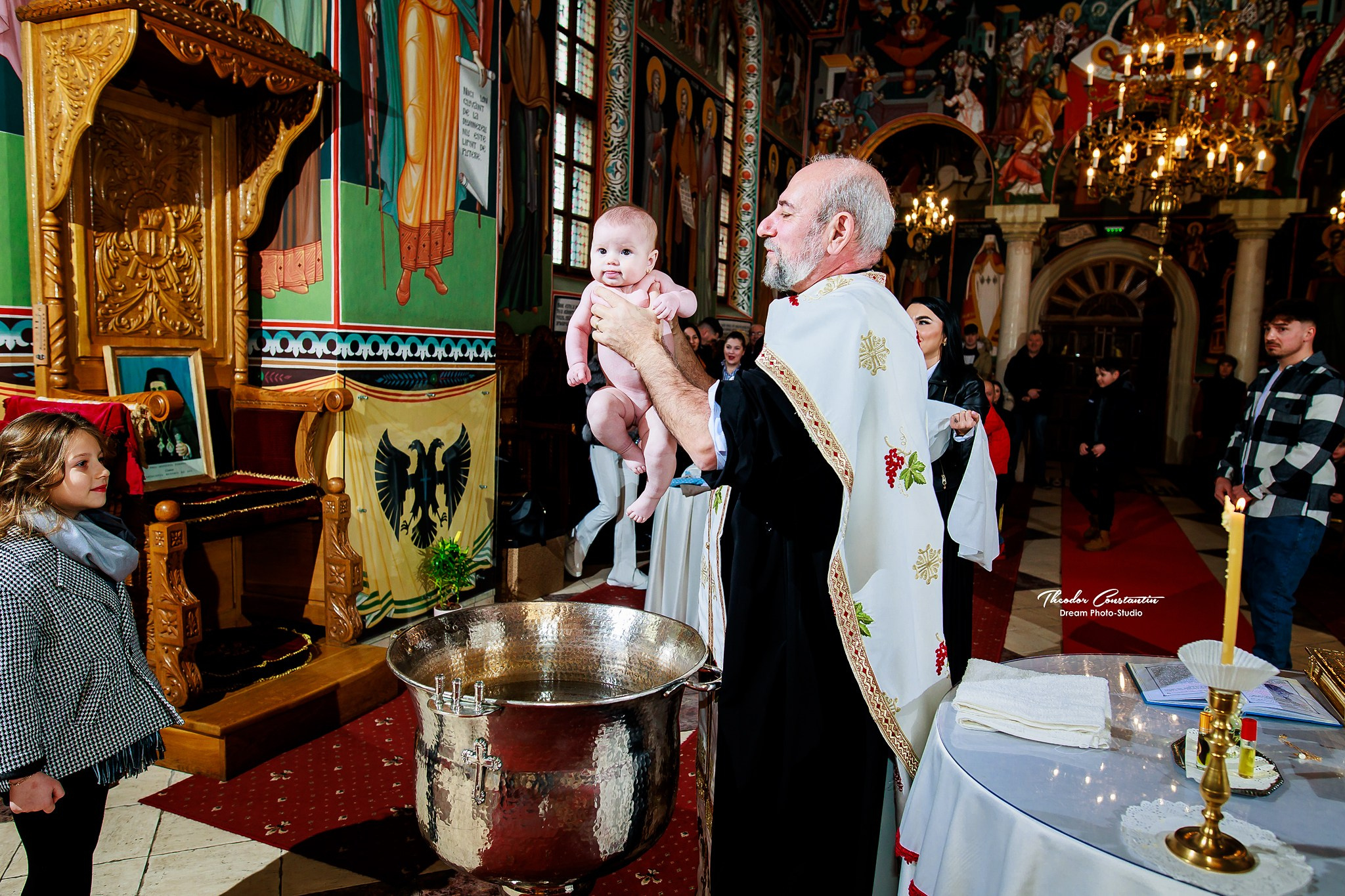 Botez. Dream Studio Galați – ședințe foto profesionale pentru familie, portrete și evenimente