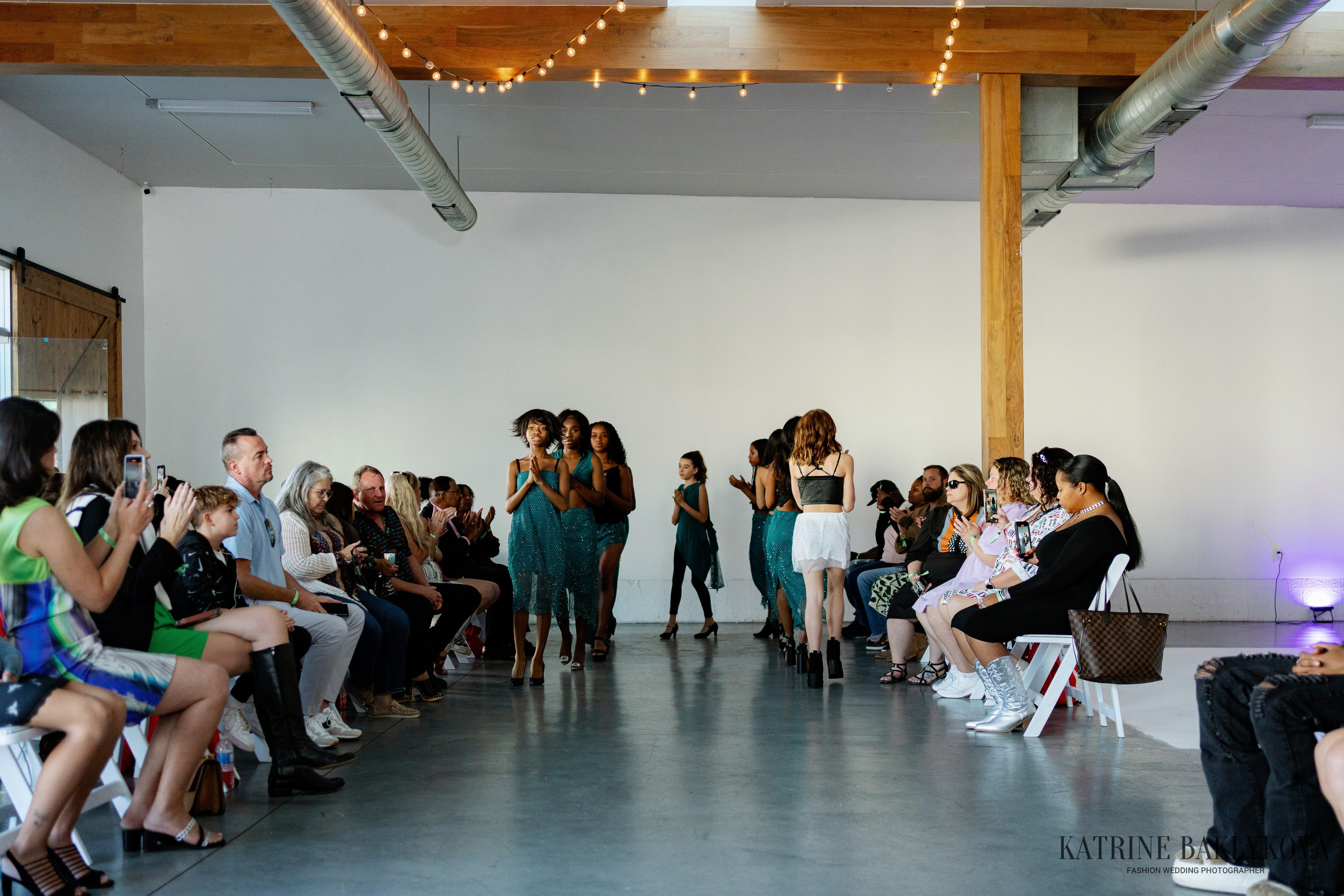 COASTAL FASHION WEEK LOS ANGELES. Fashion Wedding Photographer Los Angeles Katrine Baklykova