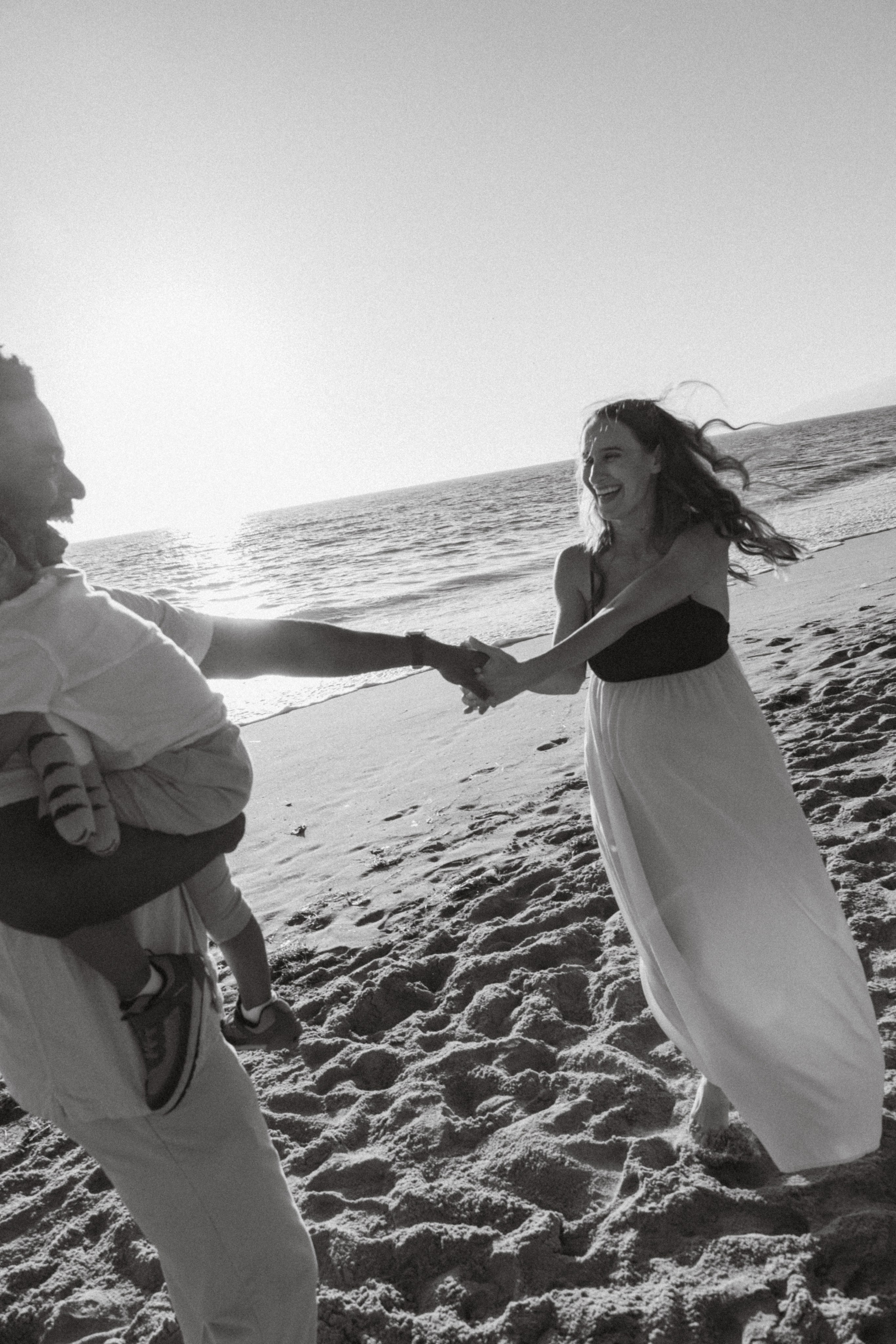 Family photoshoot: Growing Love. 3+1. Portrait, family, maternity & wedding photography & videography in SoCal Kseni Vibe