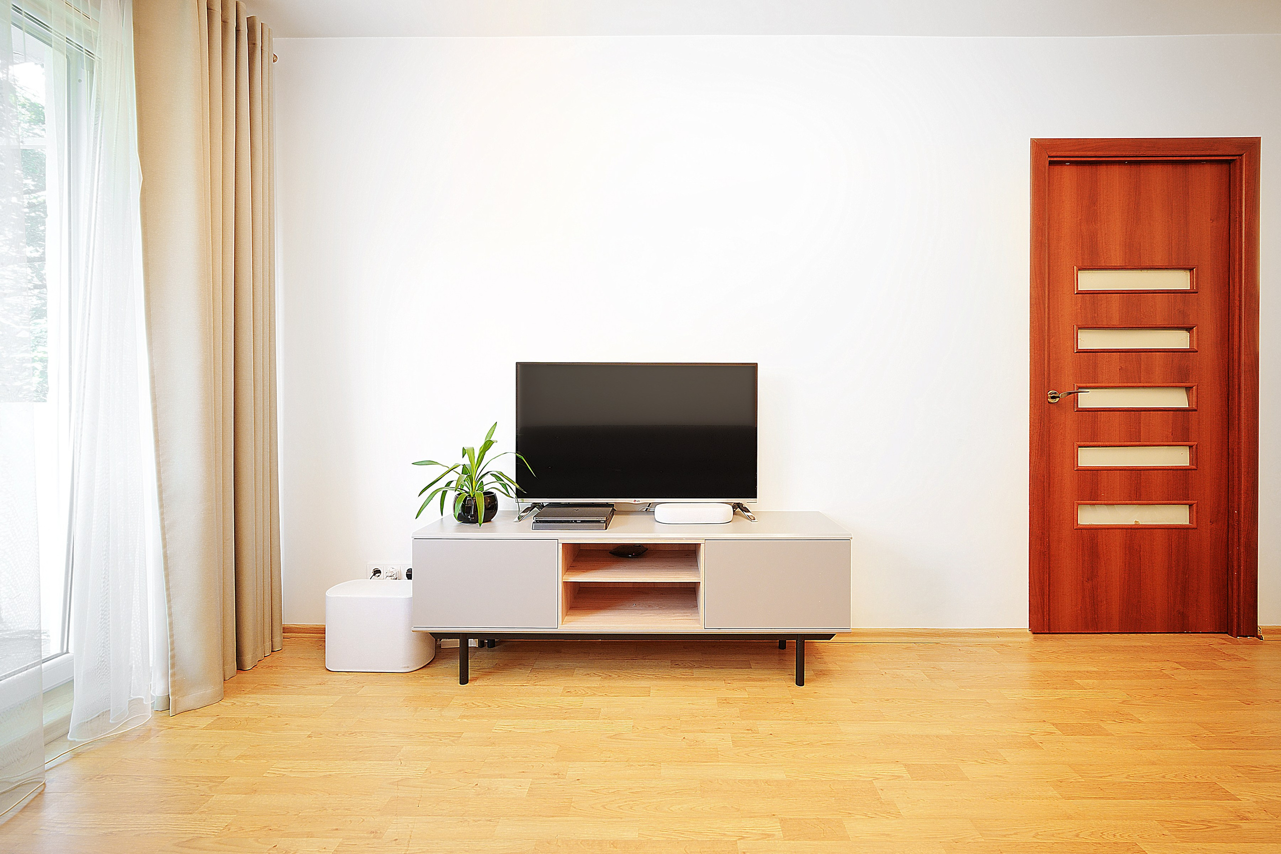 Smolenskio g. 13. Elina Sapiega fotografė Vilniuje