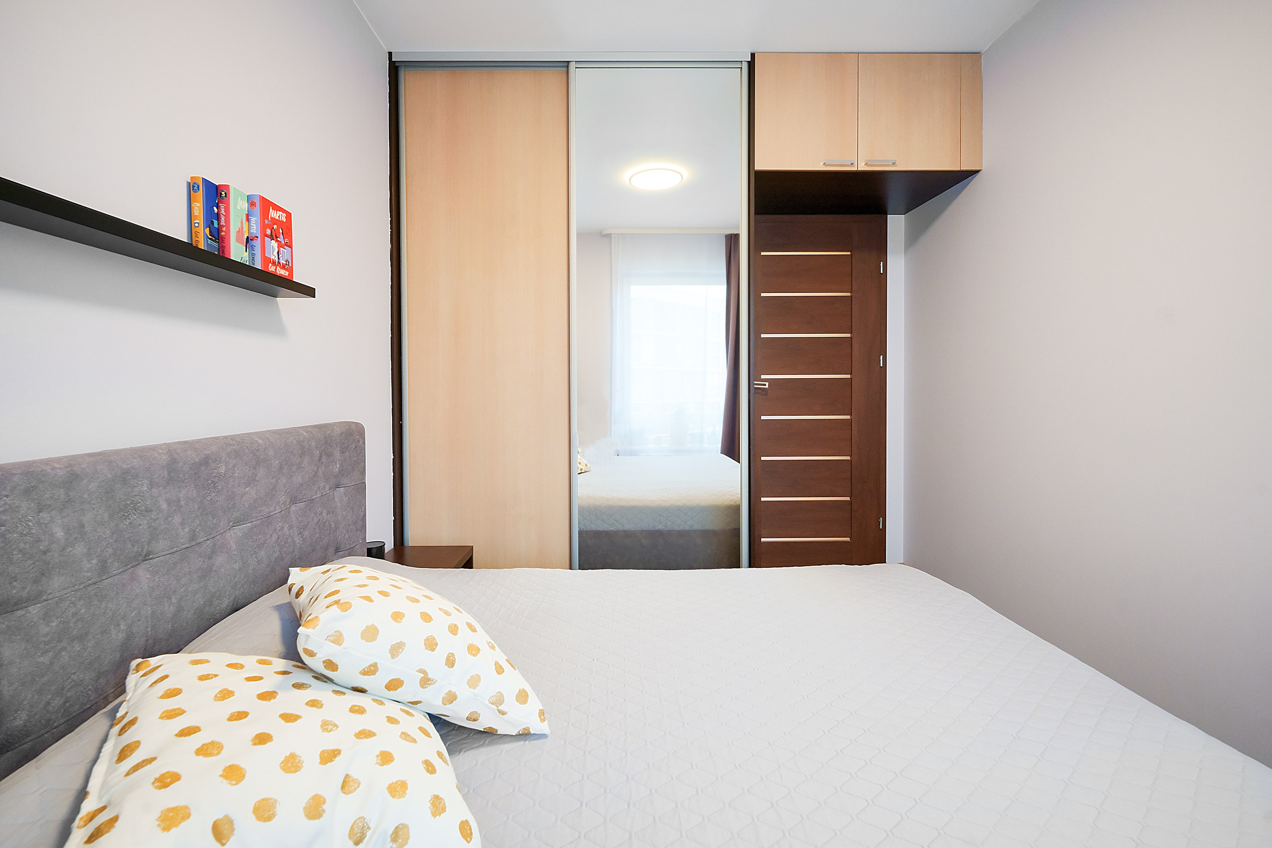 Bajorų kelias 1. Elina Sapiega fotografė Vilniuje