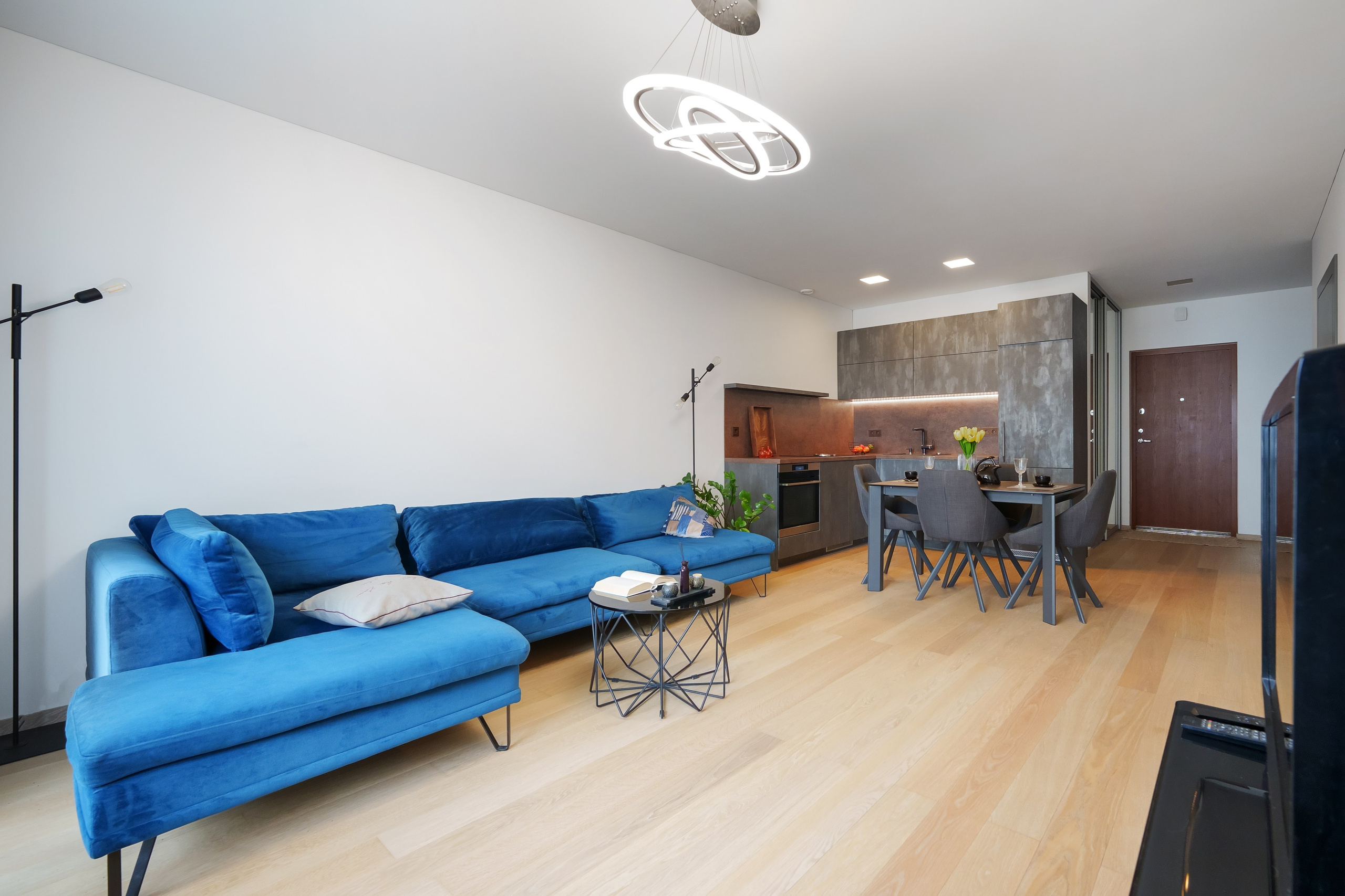 Smolenskio g. 35. Elina Sapiega fotografė Vilniuje