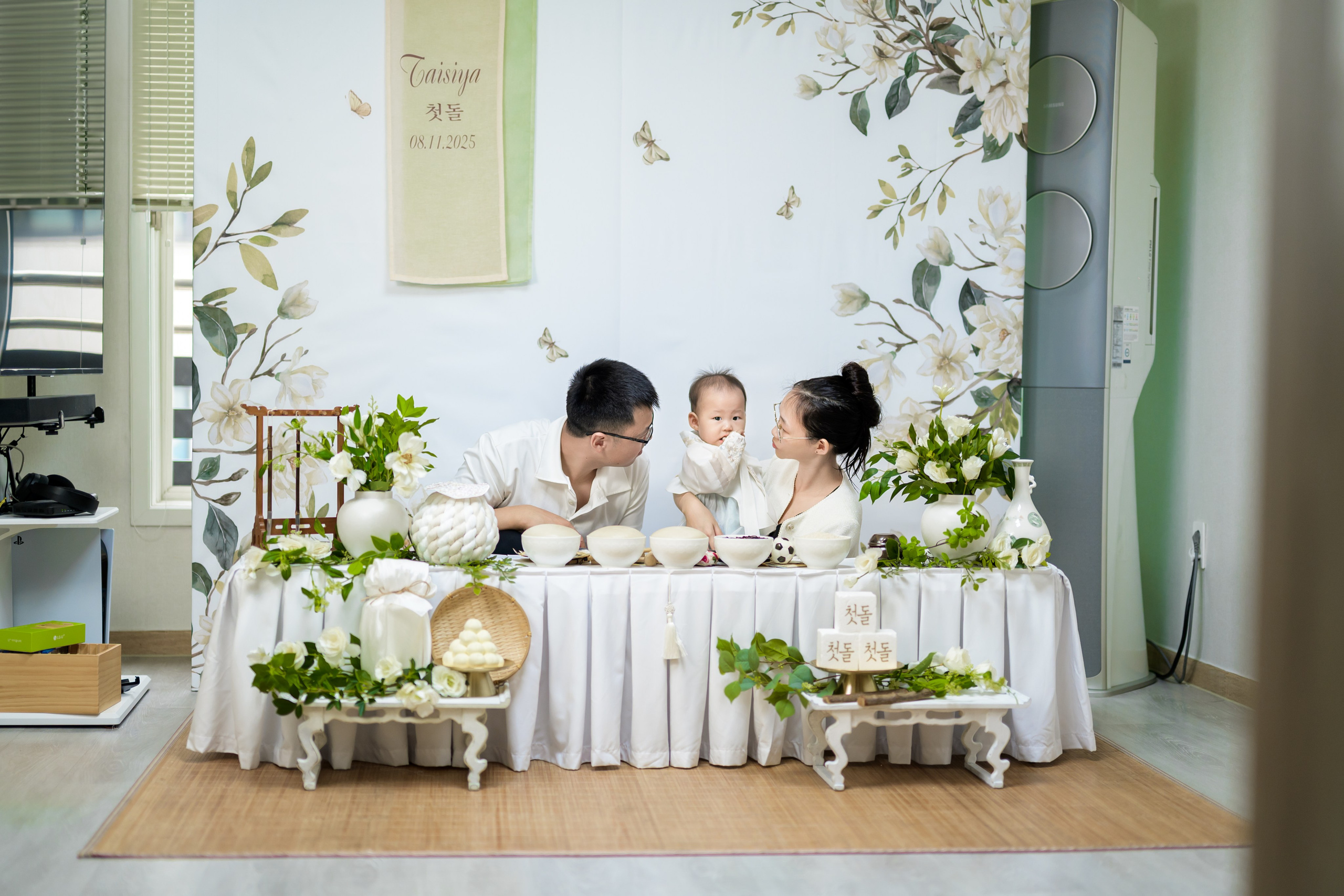 Утренний столик. Студия декора «Нарния»