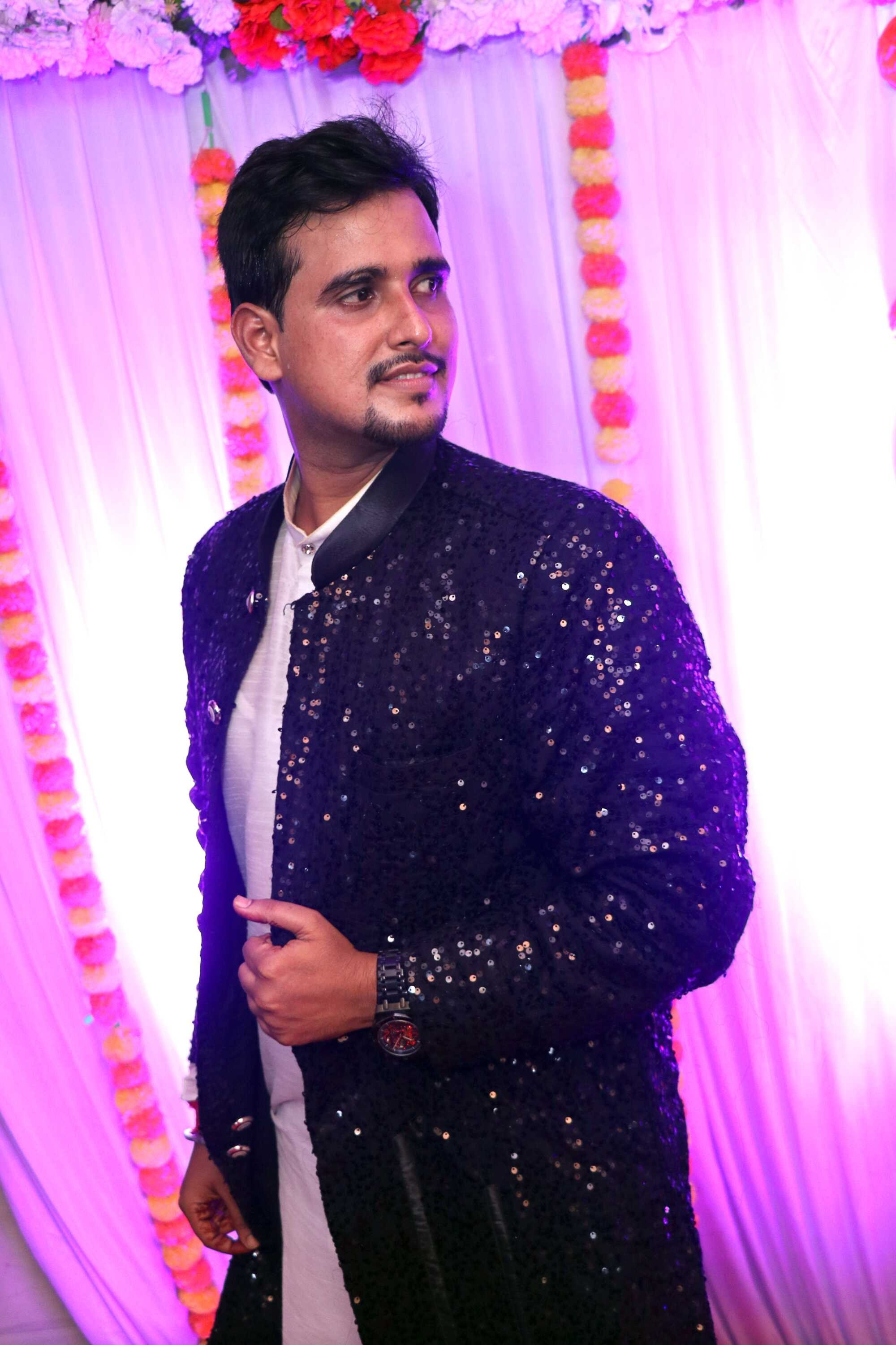 SHASHIKANT WEDS ROSHANI. “Ajay Digital Photo Studio — Capturing Timeless Wedding Moments”