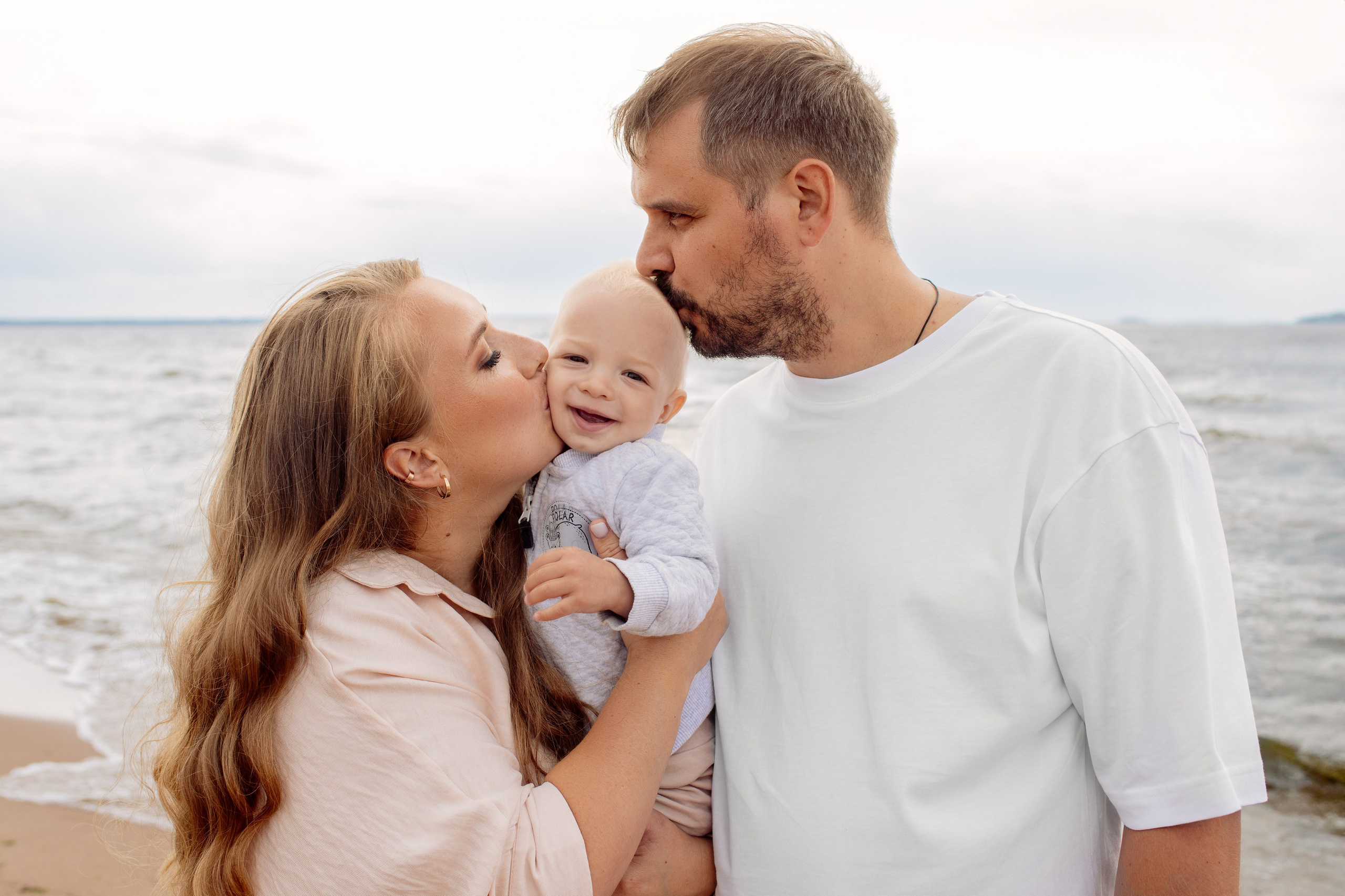 Екатерина пляж семейная. Meisha Photo