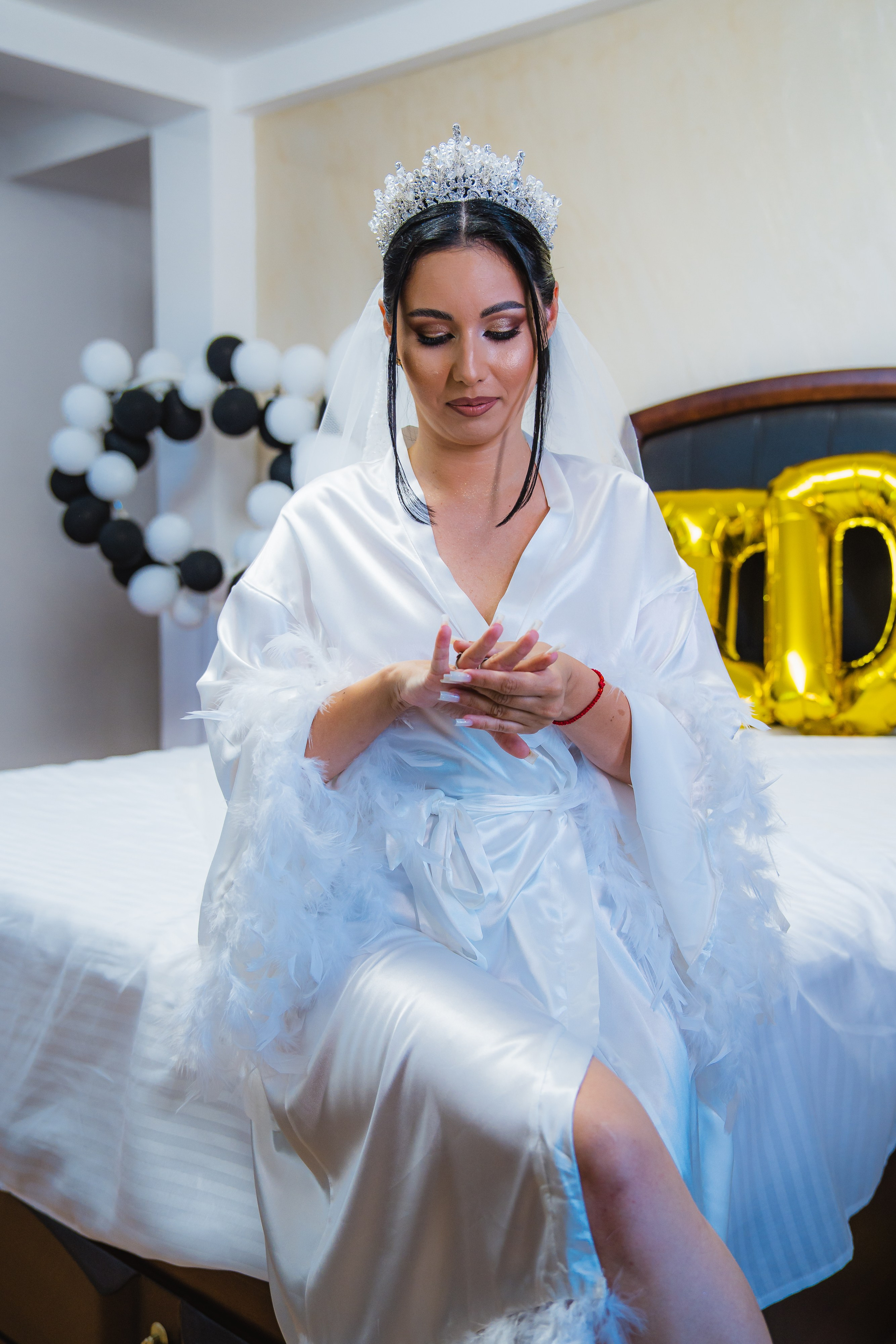 Bella & Adi. Foto Studio — Fotograf de evenimente, nunti, botezuri, portrete