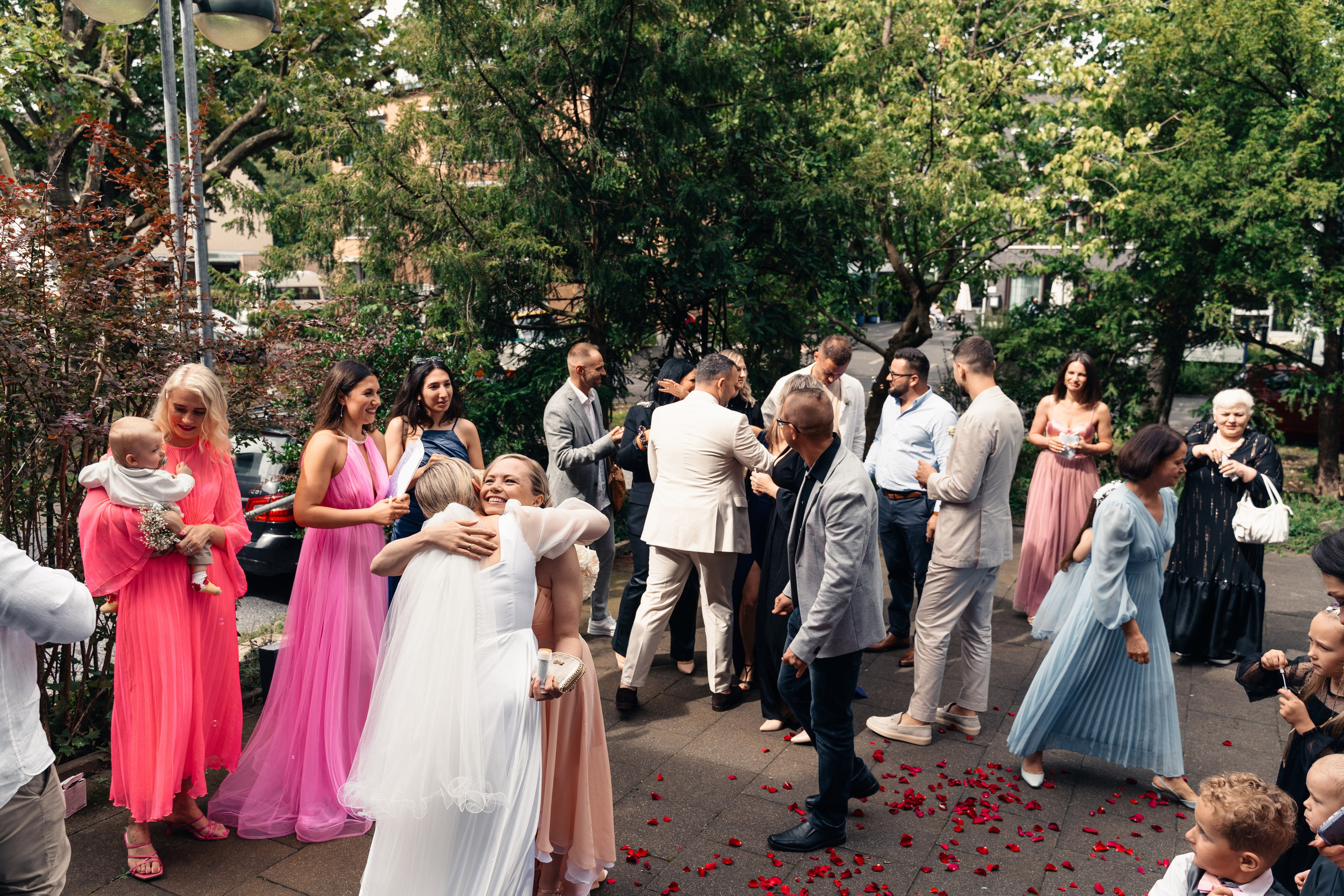 D & M im Restaurant Elfrather Mühle. Wedding Photographer Germany