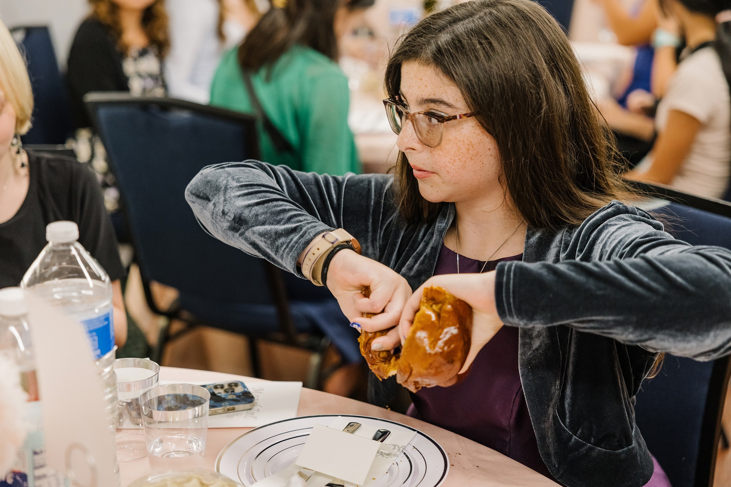 09.01.2025 Bat Mitzvah. Wedding family event photographer in Chicago Nick Yushevich