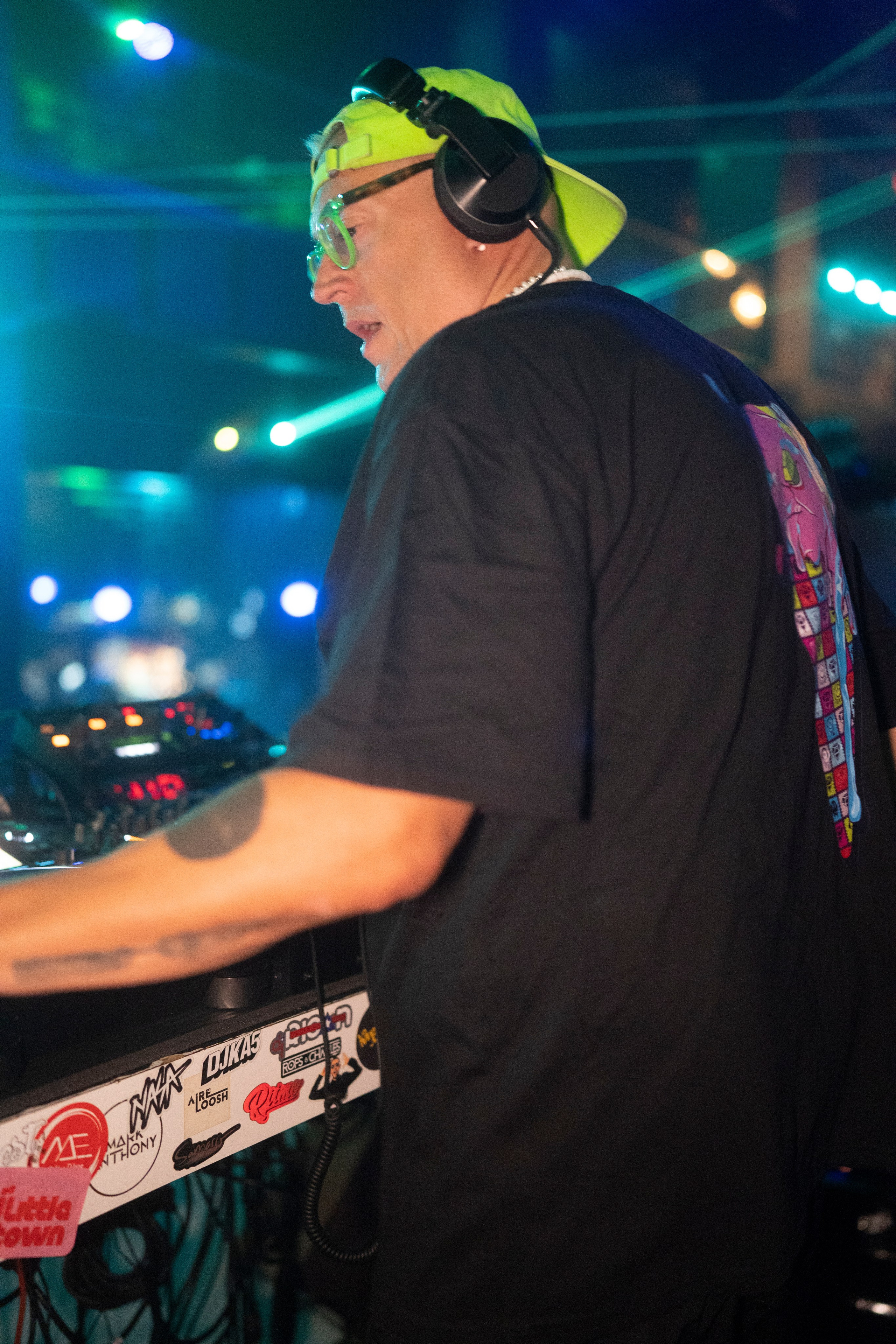 Aliens On Mushrooms & INVY Present: Shiba San. Ke’Ondris