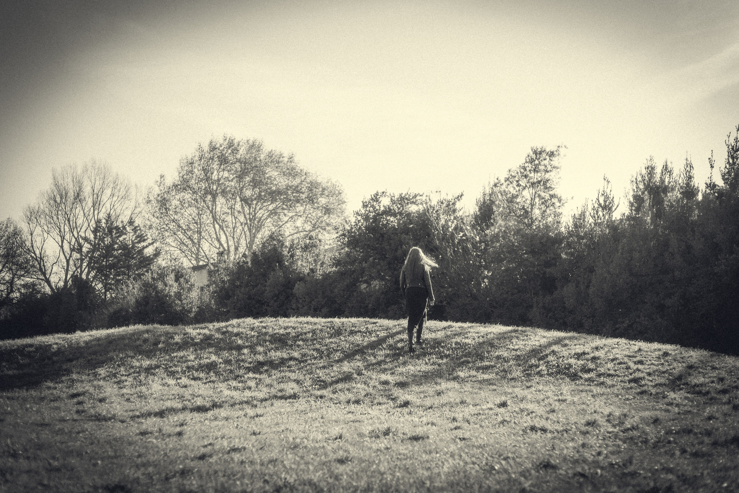 Sunrise. Histoires d’amour, séances photos de famille et de mariage en France
