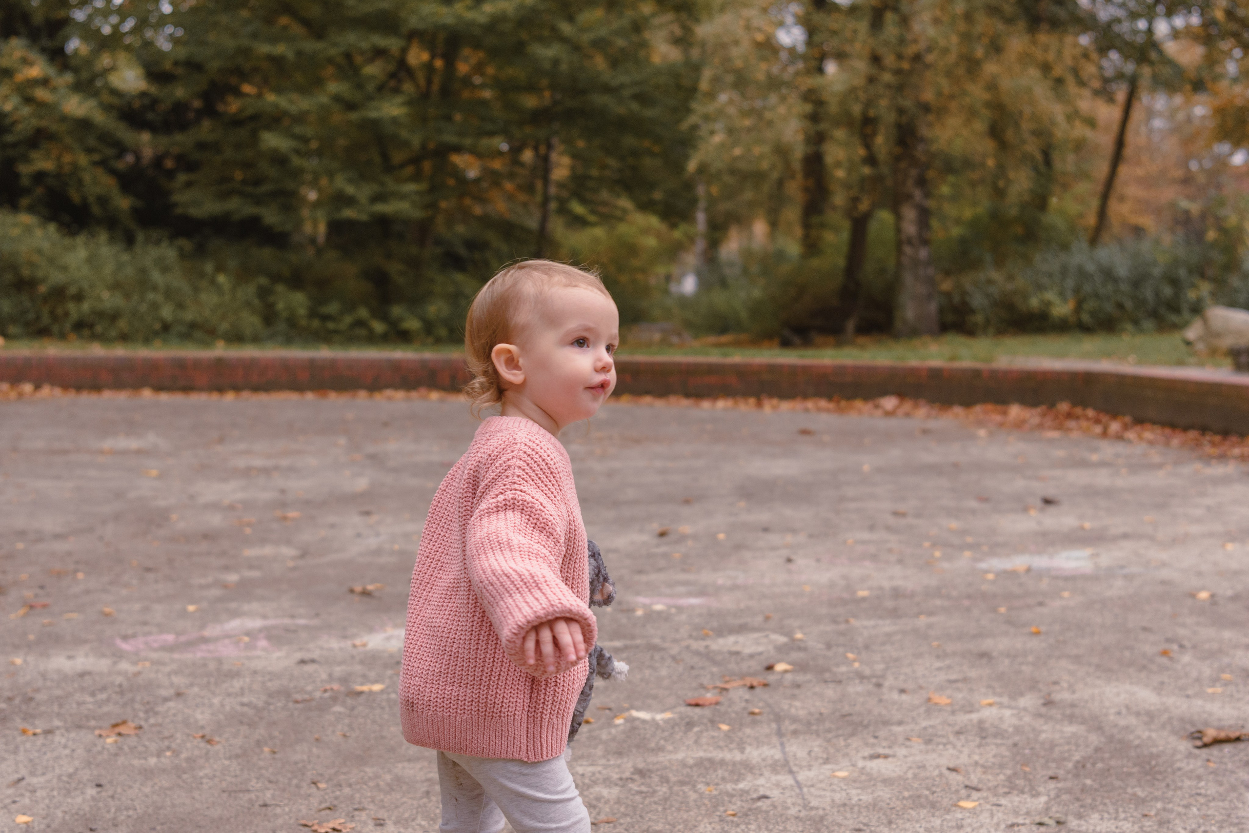 Hayley & Katja. Maternity Newborn and Family photographer Hamburg Claire Hambley