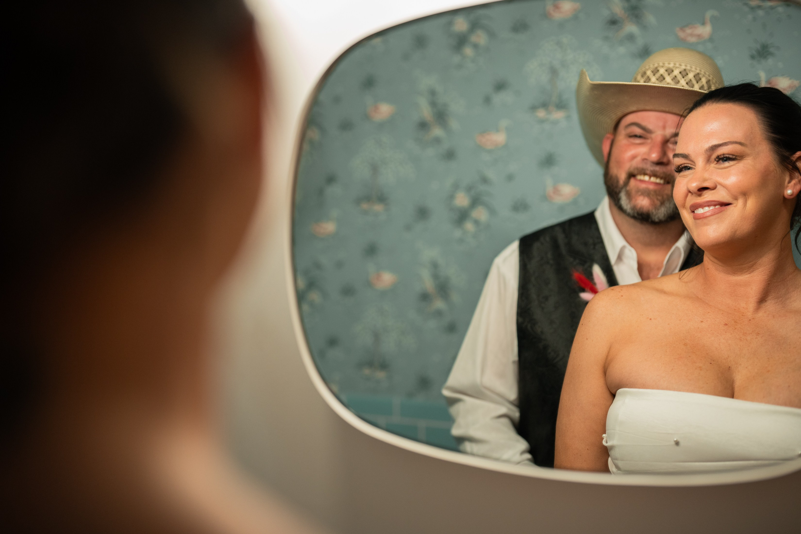 Jaye&Richie. Wedding & elopement photographer Viktoriya Kravtsov. Las Vegas