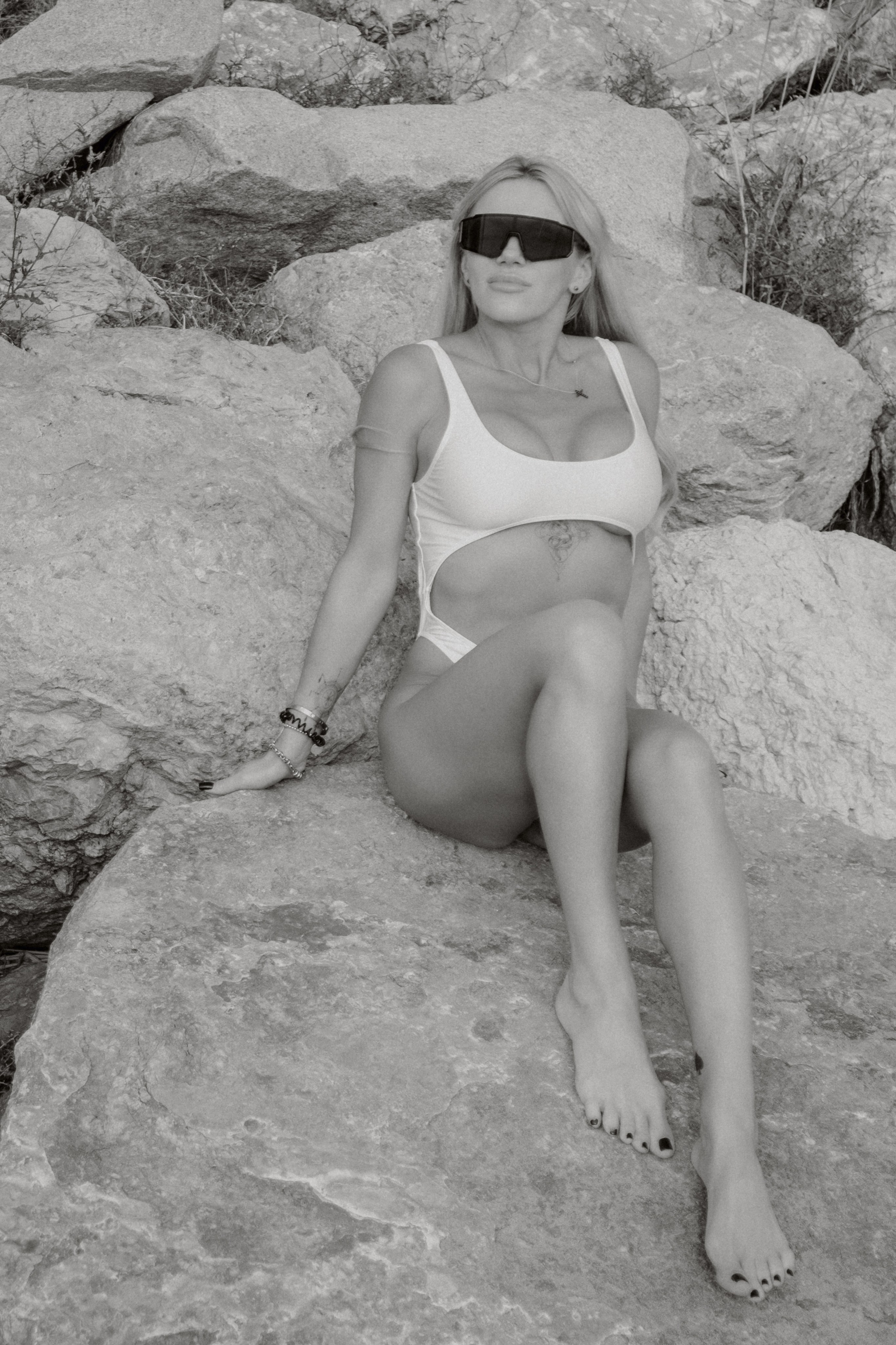 Sesión individual en la playa. Fotografía profesional en Calafell - Elena Medvedeva