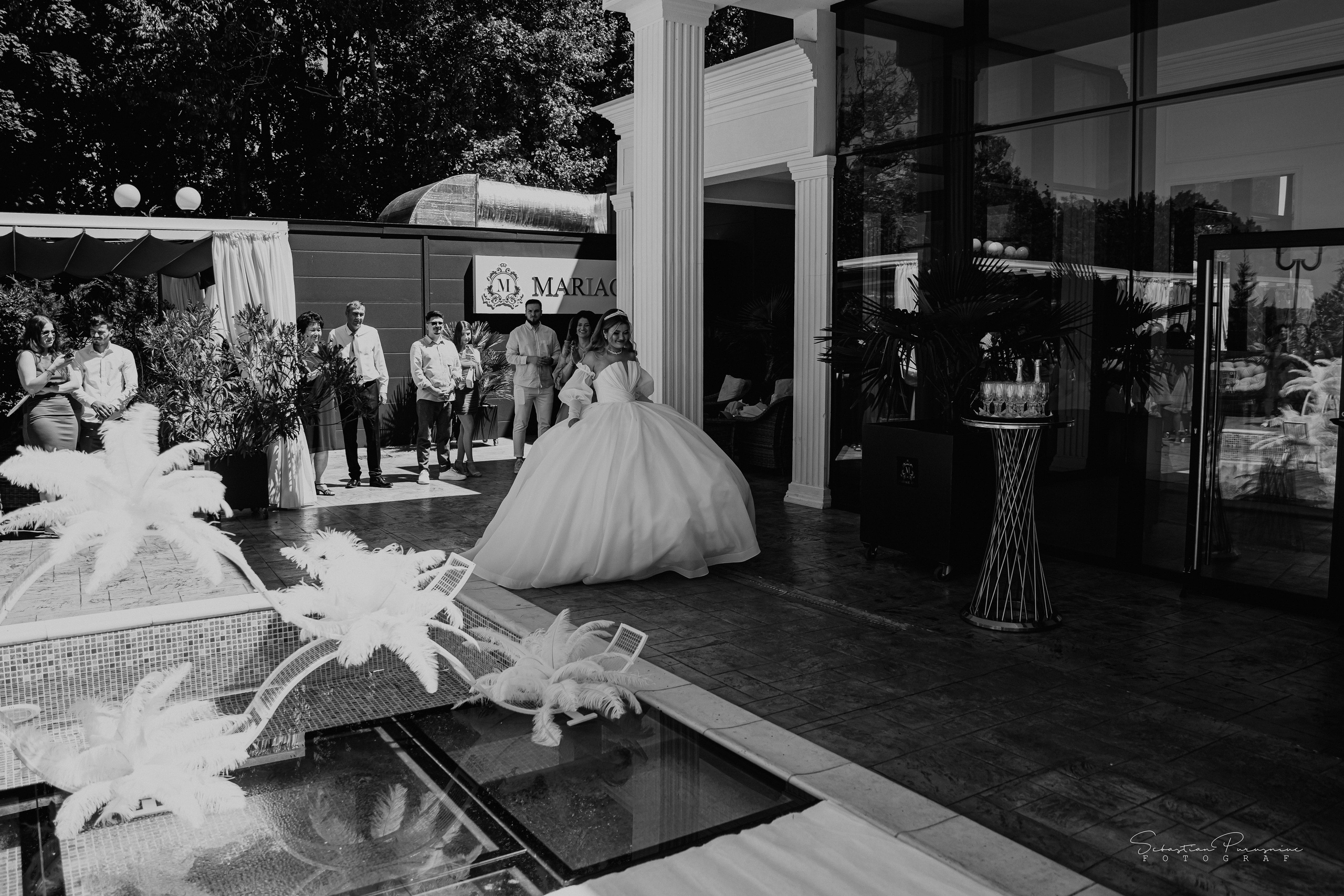 Bianca & Iulian. Sebastian Purusniuc Fotograf - Iasi