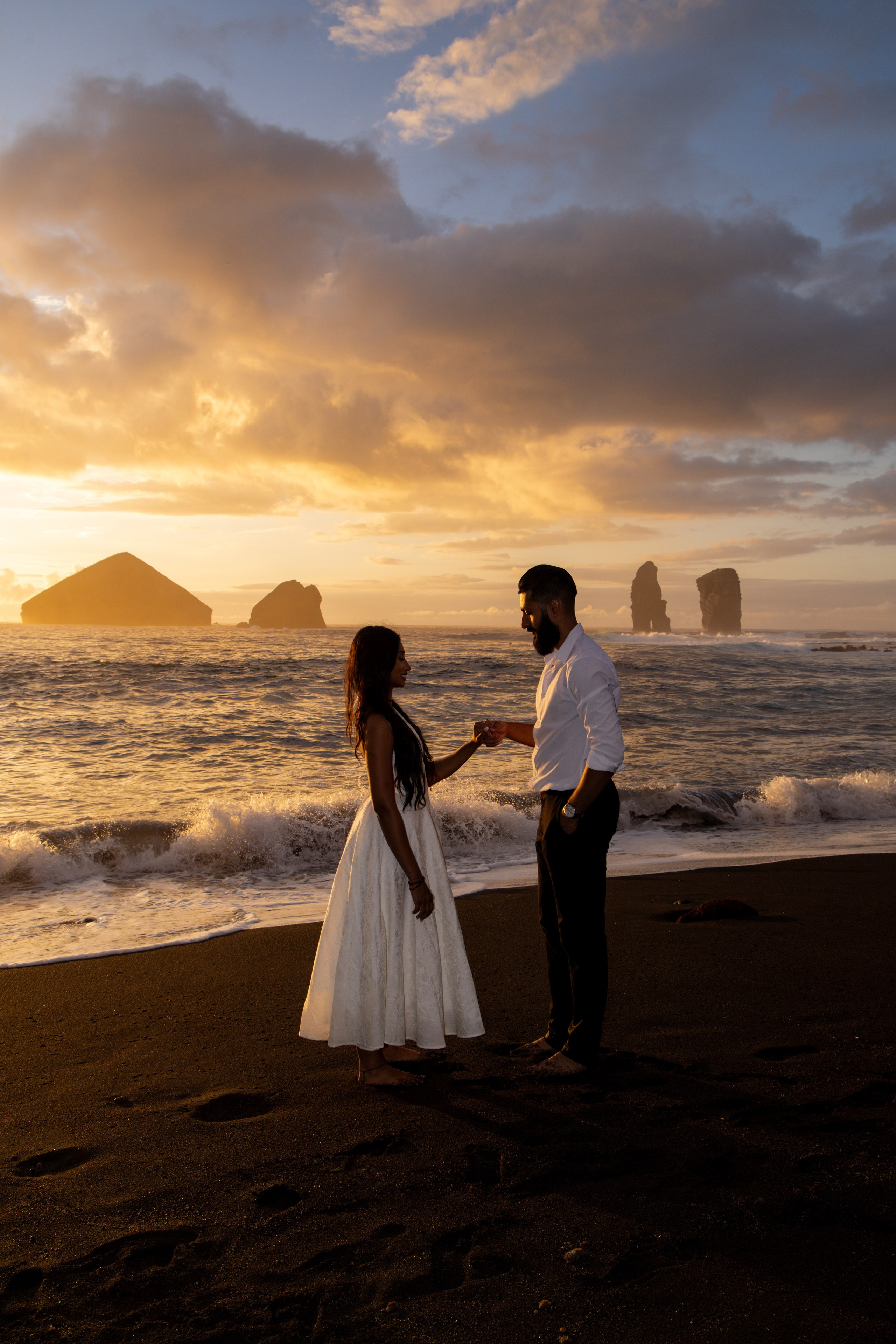 Hari & Alakshiya. IRINA KALMYKOVA | PHOTOGRAPHER AZORES