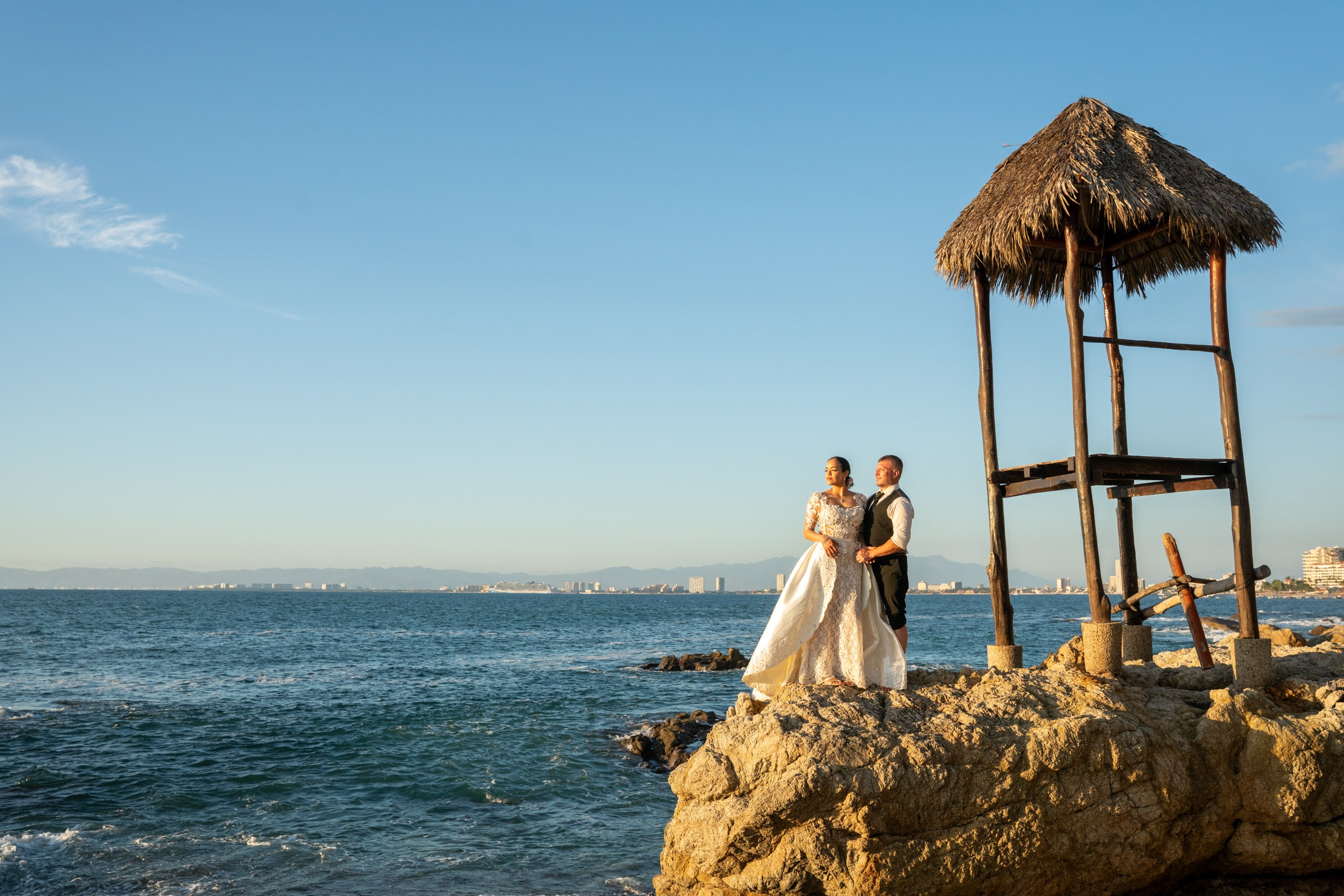 Trash-the-dress * Memo & Claudia | Puerto Vallarta. Elopement & Lifestyle Wedding Photographer