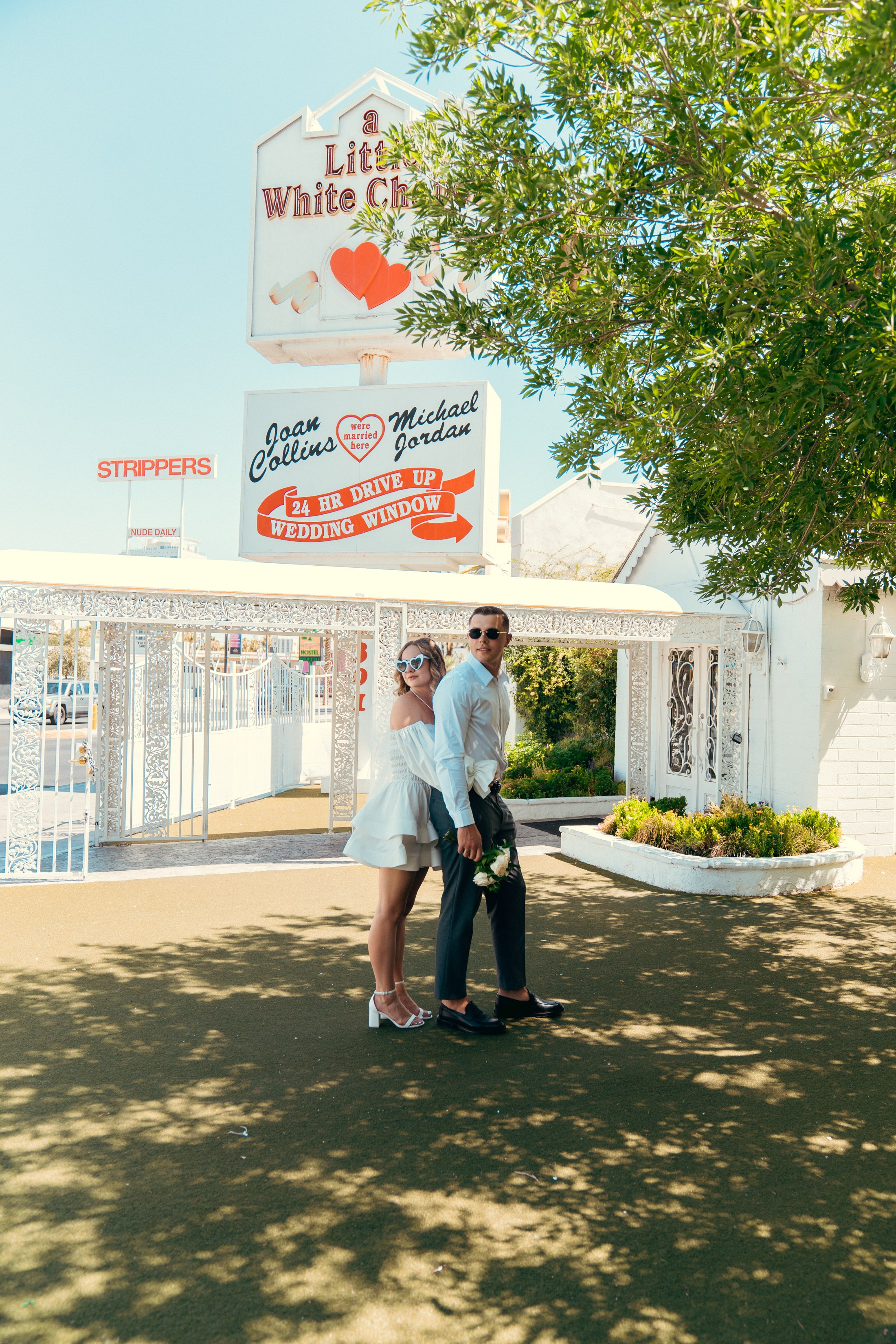 Iryna&Roman. Wedding & elopement photographer Viktoriya Kravtsov. Las Vegas