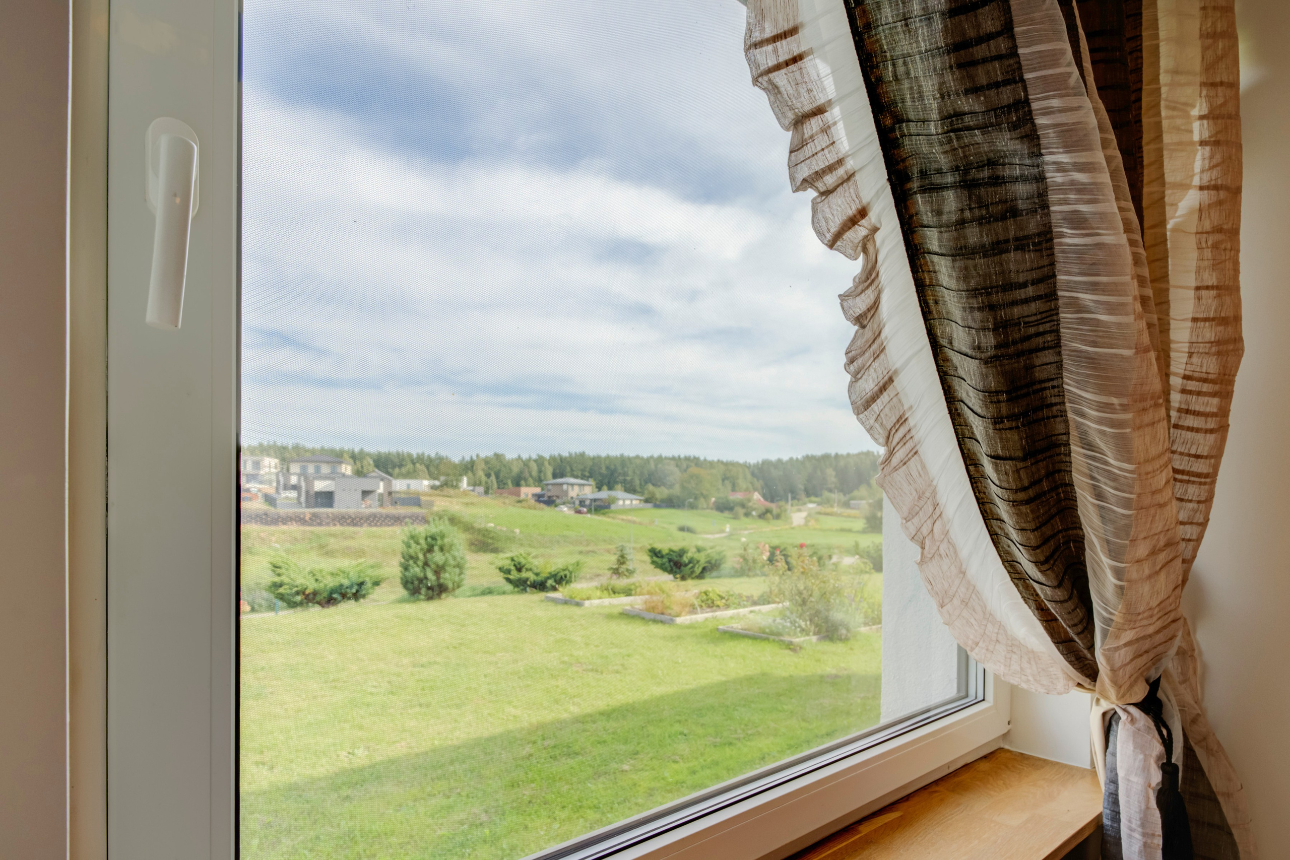 Kalvių 2-oji, Pikutiškės. Namas. Elina Sapiega fotografė Vilniuje